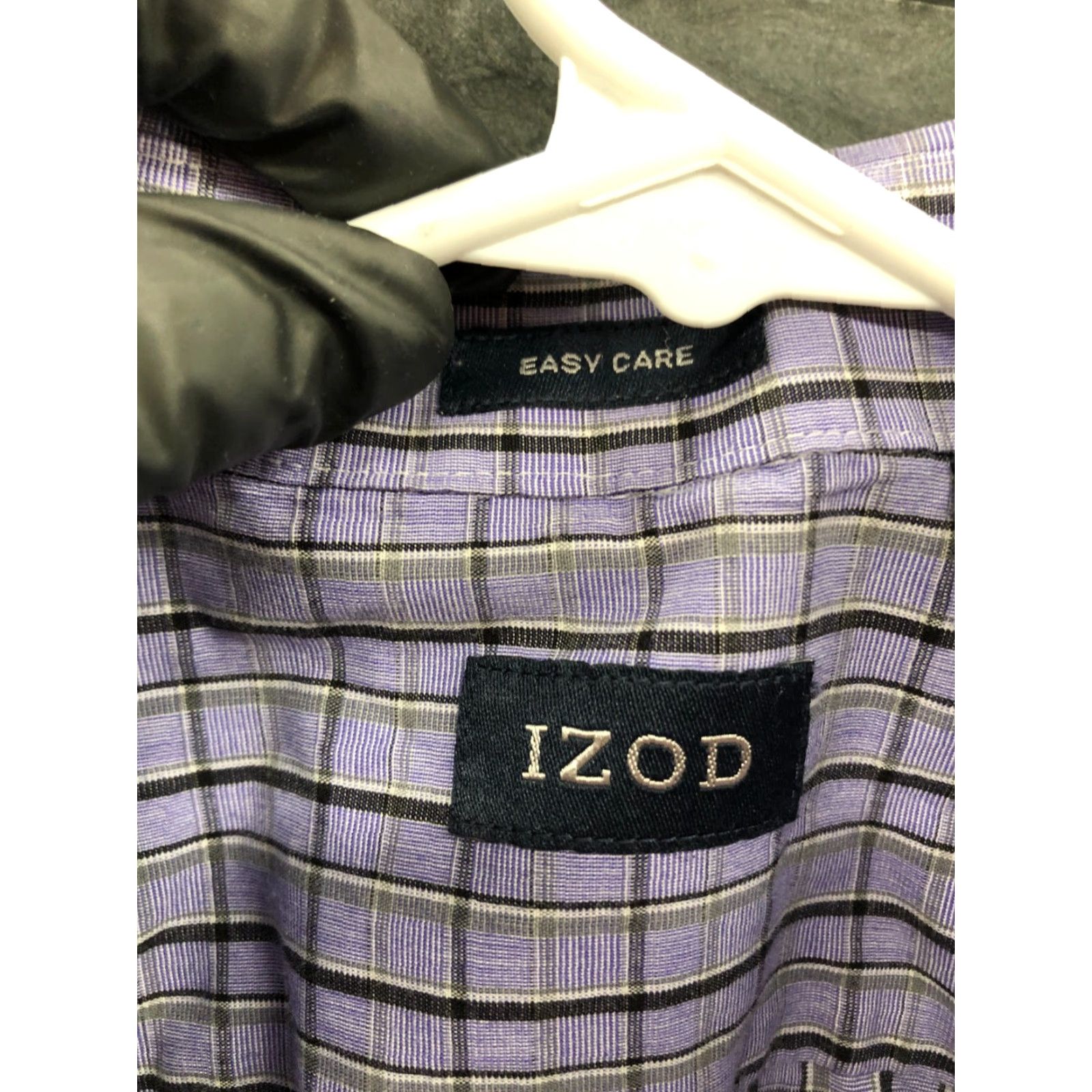 Izod Izod Easy Care Shirt M Mens Plum Check Long Sleeve Button-Down Collar Shirt Size US M / EU 48-50 / 2 - 7 Thumbnail