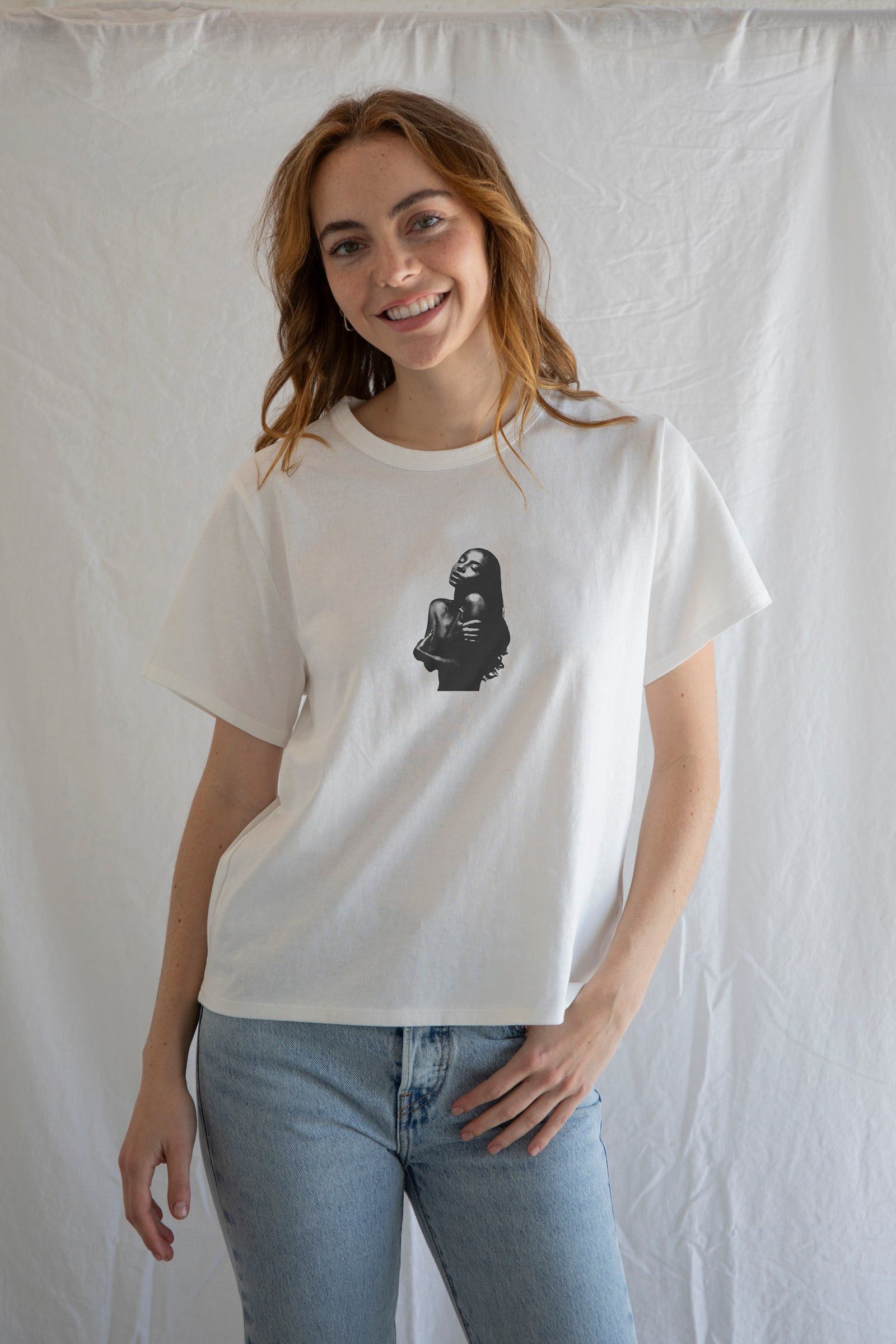 Other Sade Tee – Iconic Elegance Meets Timeless Cool Size M / US 6-8 / IT 42-44 - 1 Thumbnail