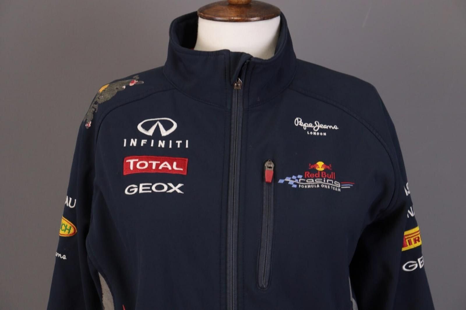 Pepe Jeans Red Bull Racing Total Infinity Jacket Size XL