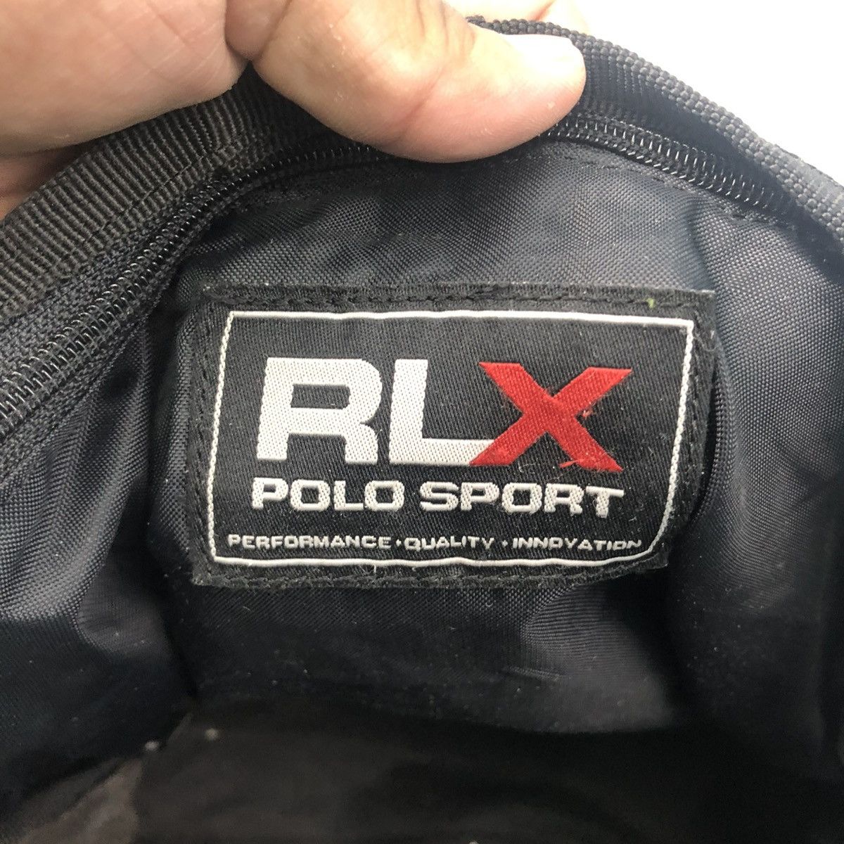 RLX Ralph Lauren ‼️YES‼️ RLX POLO SPORT VINTAGE MESSENGER BAG Size ONE SIZE - 9 Thumbnail