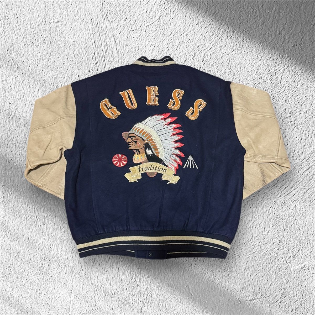 Guess Vintage Guess Leather Wool Varsity Indian Aztec Jacket Size US L / EU 52-54 / 3 - 1 Thumbnail
