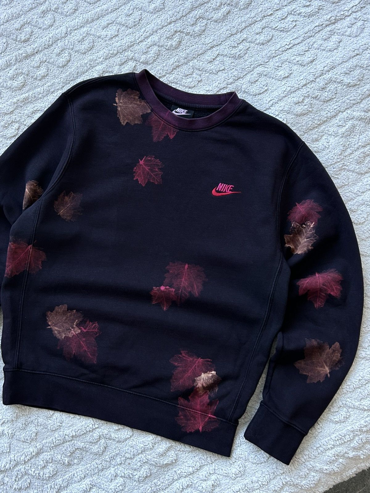 Nike Vintage sweatshirt Nike swoosh custom leaves small Size US S / EU 44-46 / 1 - 2 Thumbnail