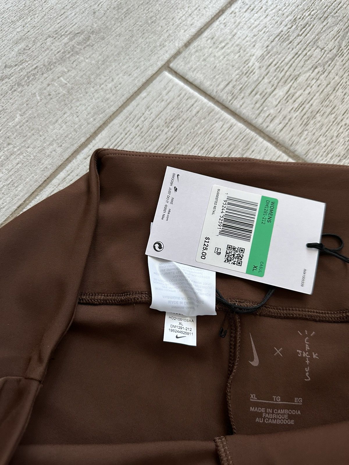 Nike × Travis Scott Cactus Jack by Travis Scott x Nike NRG BH Women’s Shorts Size 38" / US 16 / IT 52 - 11 Thumbnail