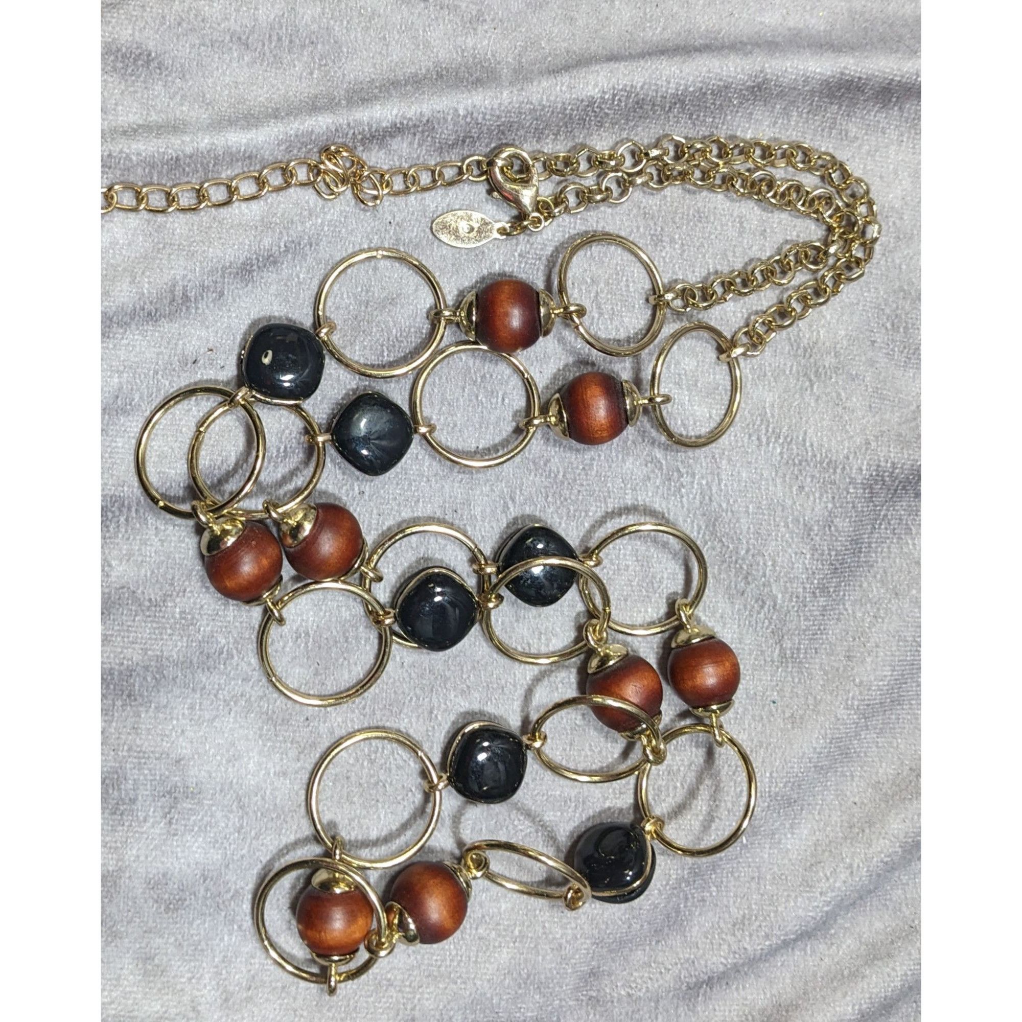 Chicos Chico's Brown And Black Beaded Gold Tone Ring Link Necklace Size ONE SIZE - 4 Thumbnail