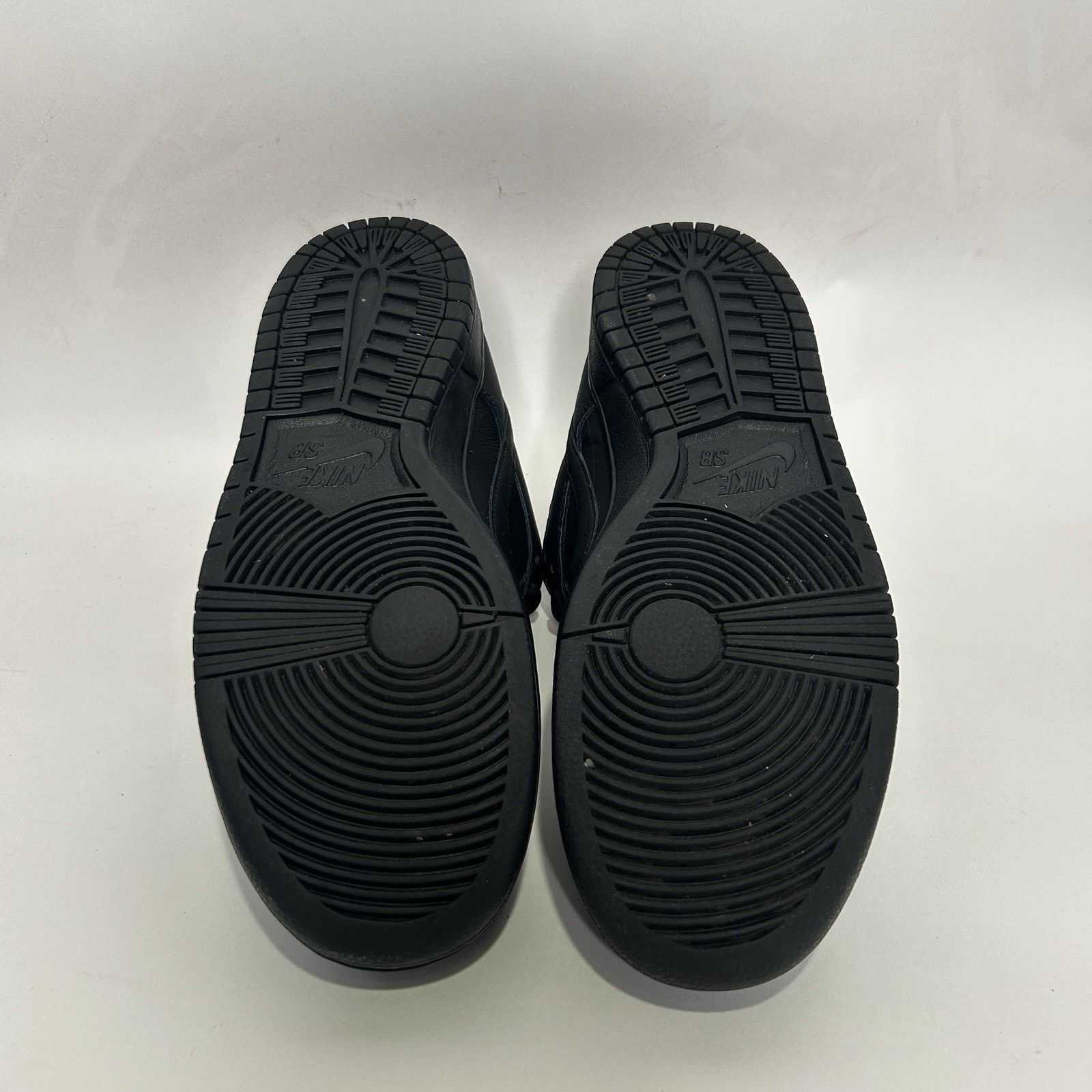 Nike Nike SB Dunk Low Pro ISO “Triple Black/Anthracite Orange” Size US 10 / EU 43 - 7 Thumbnail