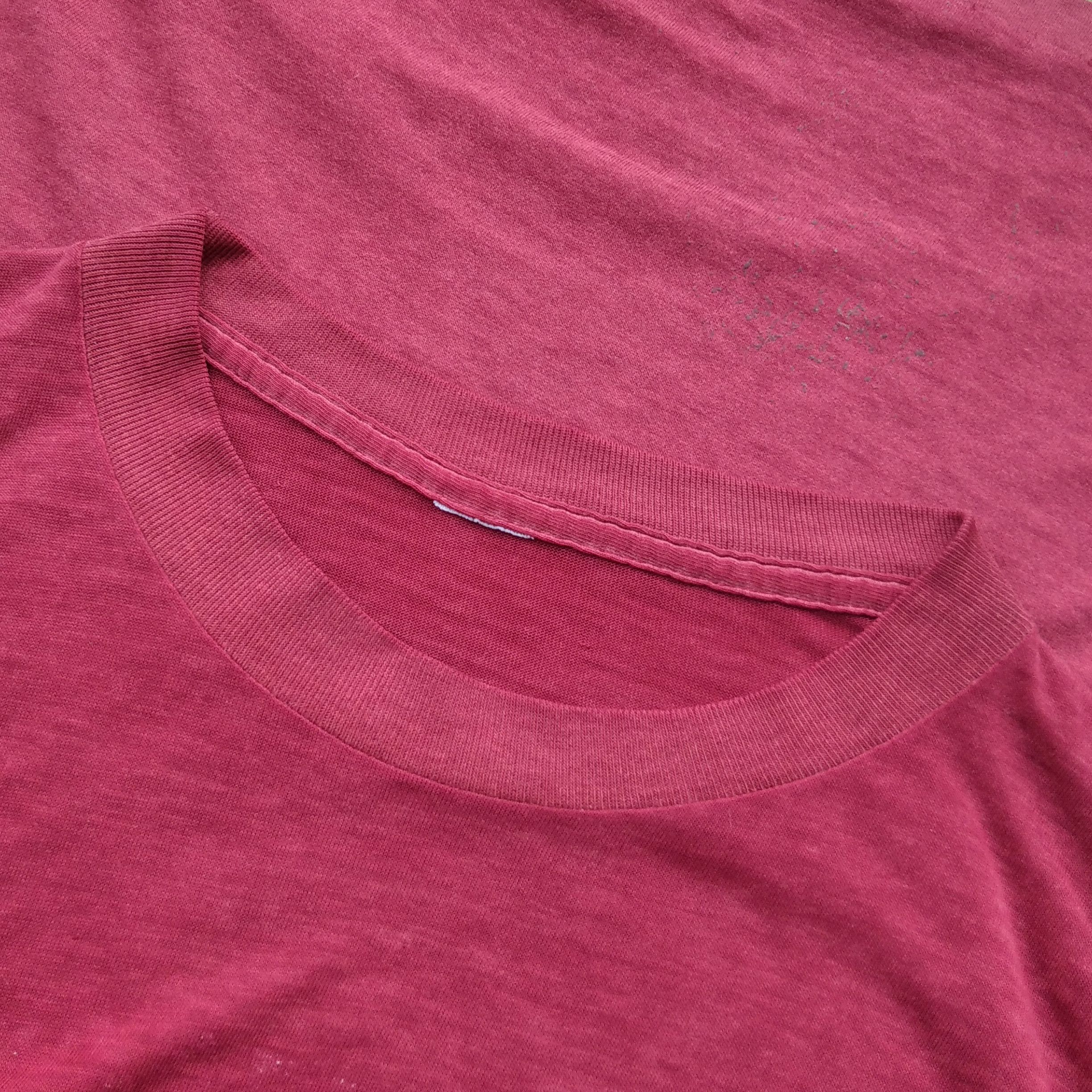 4GSELLER Vintage 80's Thrashed PHILLIES T-Shirt Size US XL / EU 56 / 4 - 5 Thumbnail