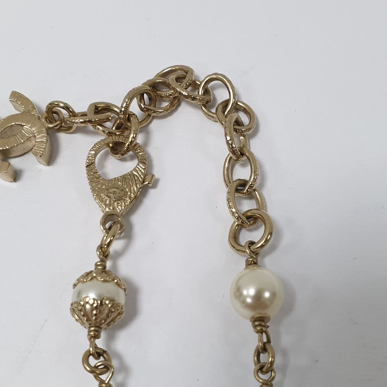Chanel Chanel B19 Aquamarine Resin & Pearls Necklace Size ONE SIZE - 9 Thumbnail