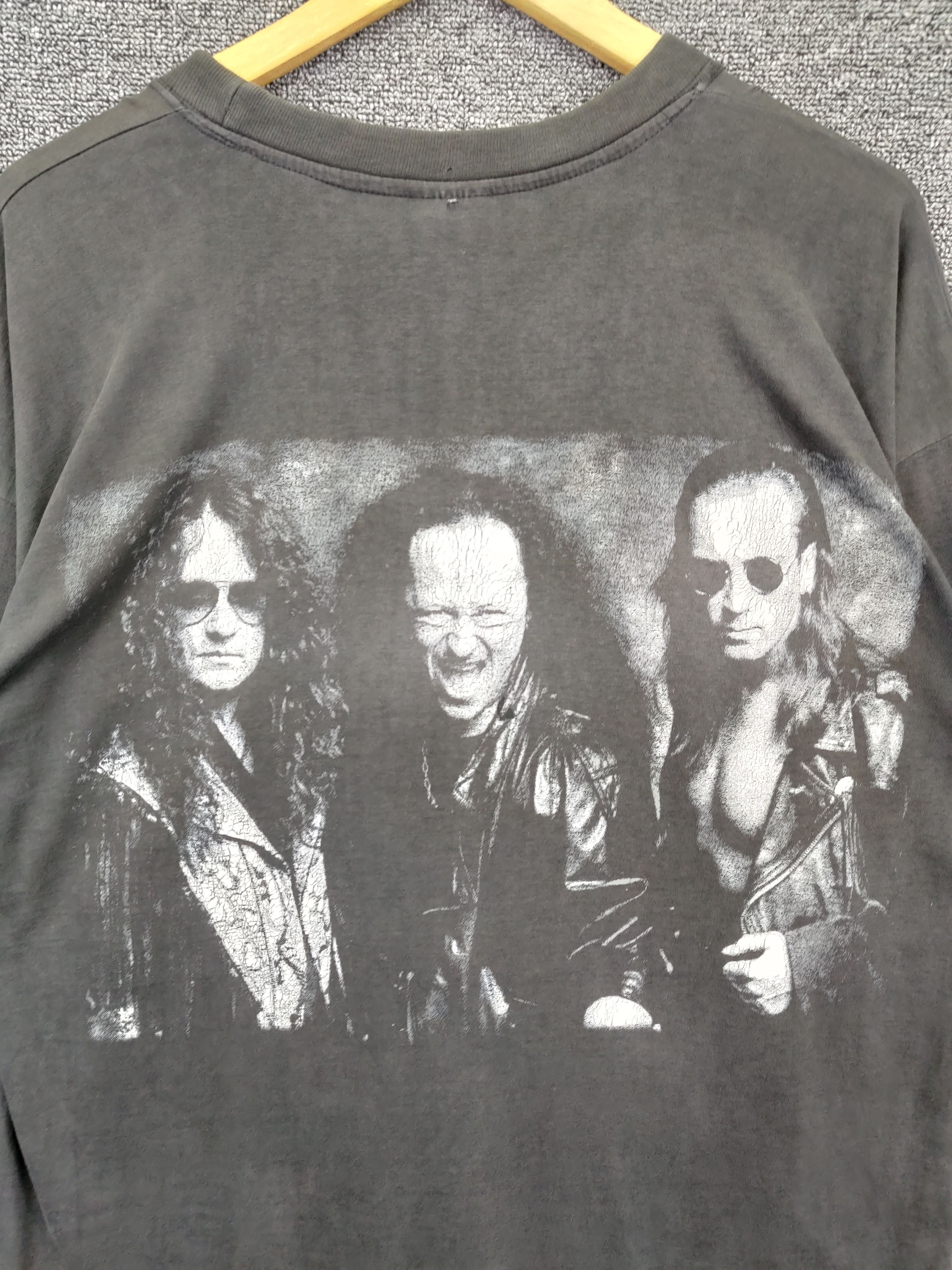 Band Tees Vintage 90s Venom Metal Band Tee Tshirt Size US XL / EU 56 / 4 - 7 Thumbnail