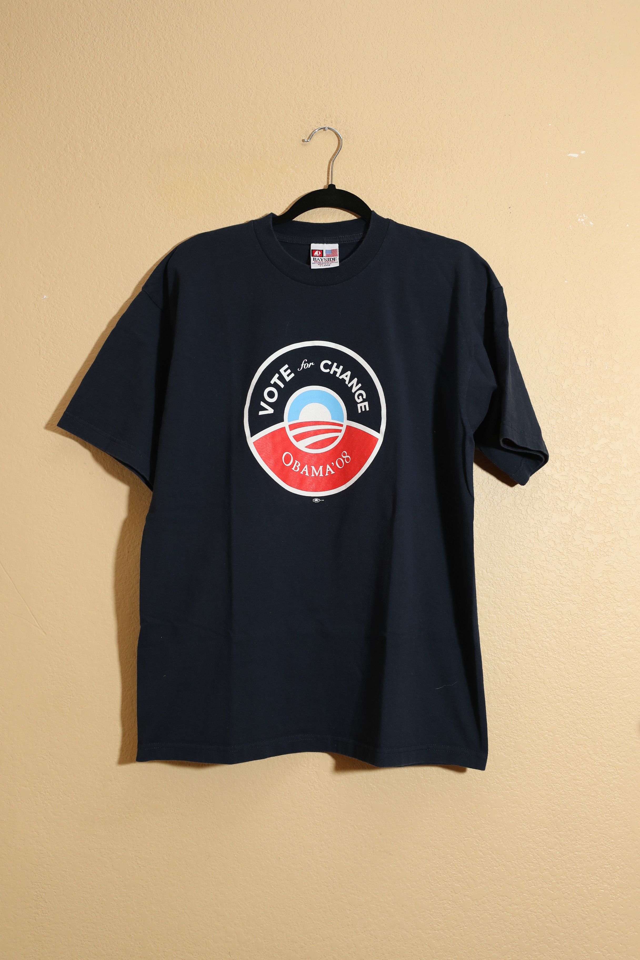 Vintage Vote For Change Obama 2008 Campaign Tee (XL) Size US XL / EU 56 / 4 - 1 Thumbnail