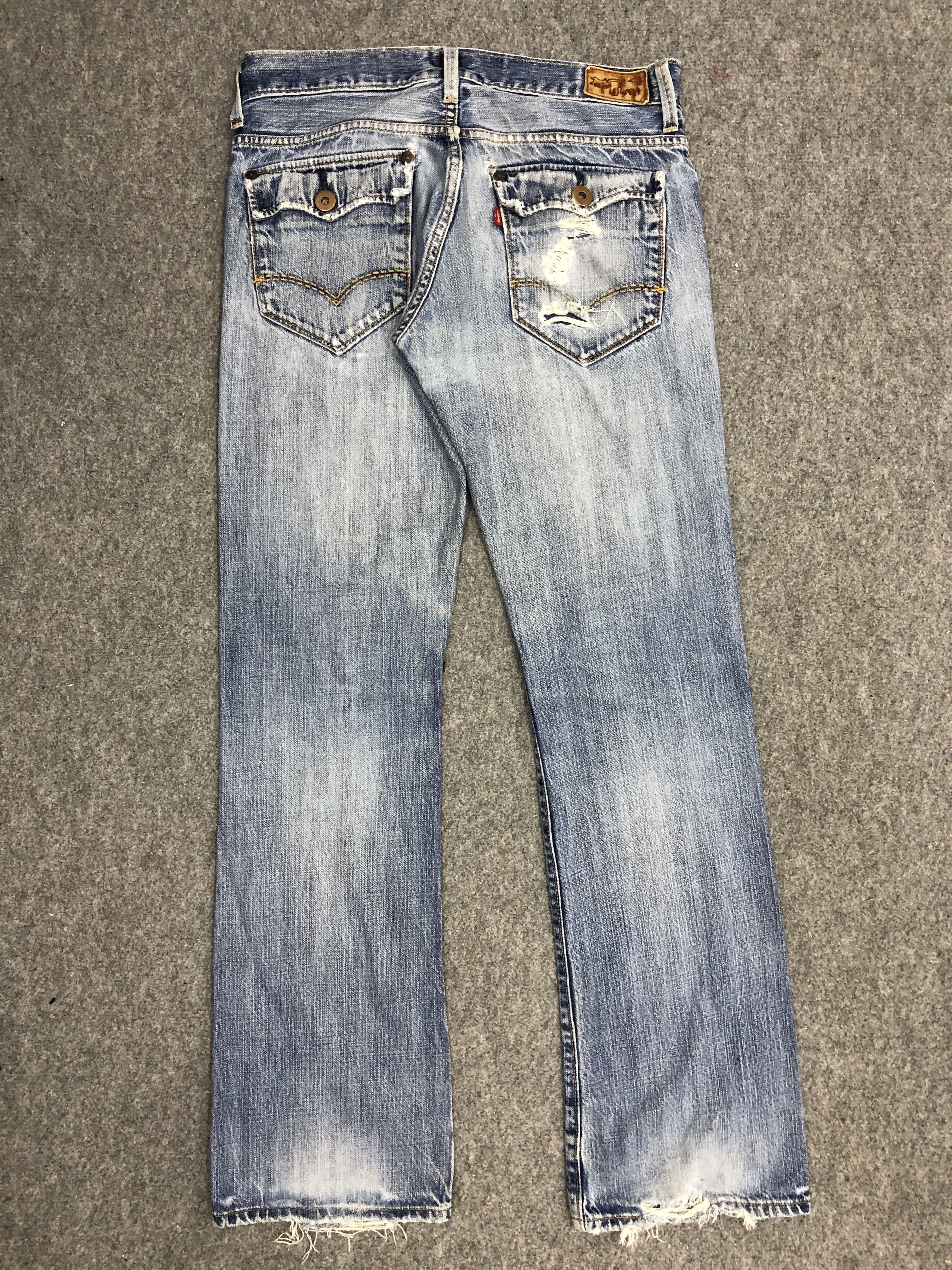 Levi's Vintage Levis Light Wash Denim DP1323 Size US 34 / EU 50 - 3 Thumbnail