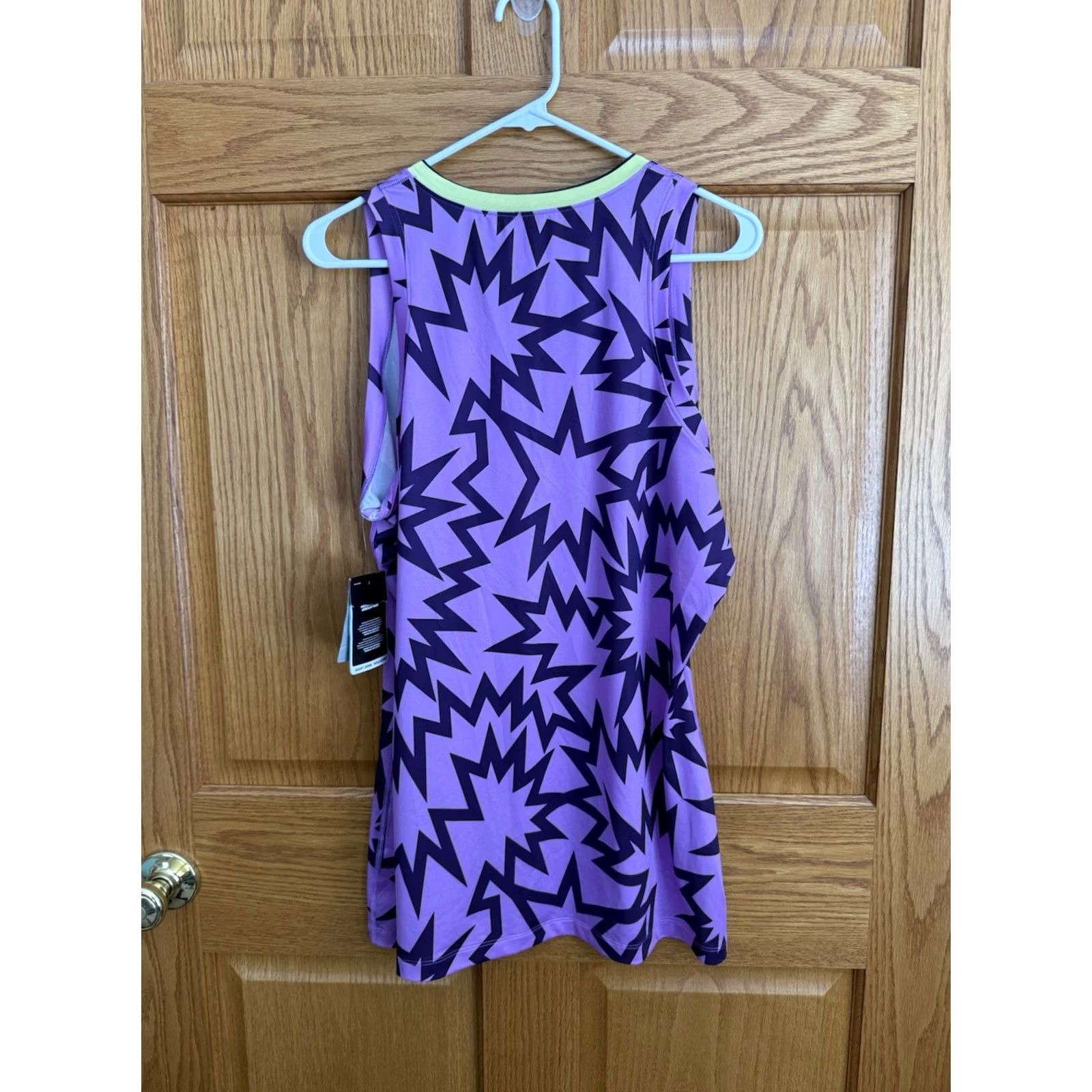 Nike Nike Pro Dri-Fit Women's XL Purple Kapow Print Tank Top Sleeveless Size XL / US 12-14 / IT 48-50 - 2 Thumbnail