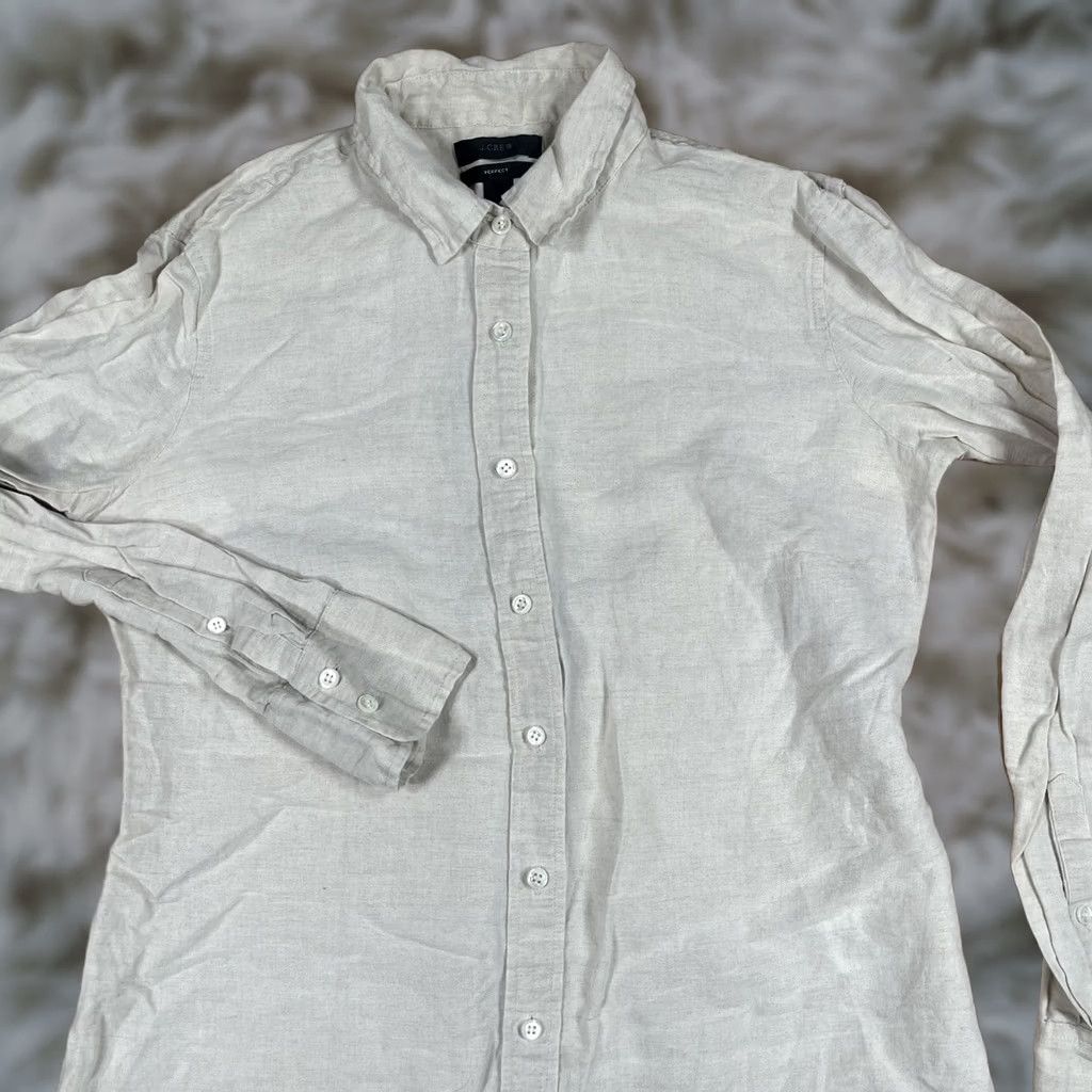 Vintage VINTAGE? No. J Crew Button-Up Shirt Womens Size 0 Beige Linen Blend Long Sleeve Casual Shirt Womens XS-0? (No new info). Size XS / US 0-2 / IT 36-38 - 1 Thumbnail