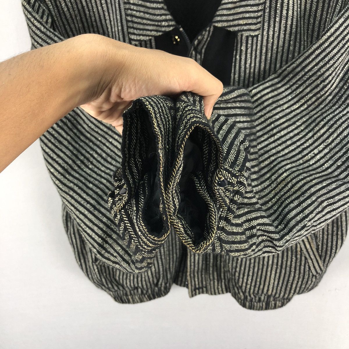 Japanese Brand Vintage 90’s Japanese Brand Stripes Zipper Jacket Size US L / EU 52-54 / 3 - 13 Thumbnail