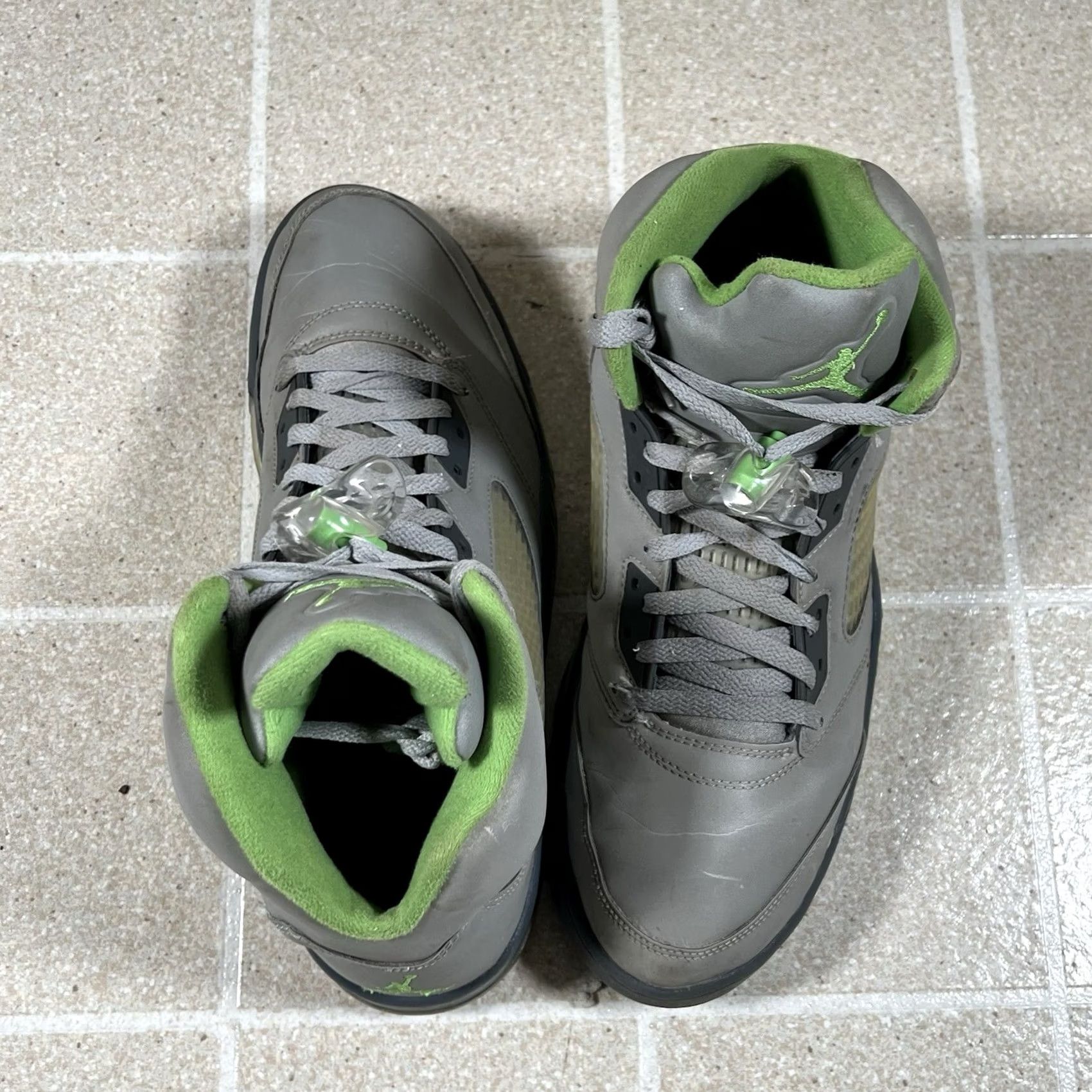 Jordan Brand Nike Air Jordan 5 V Retro DM9014-003 Men’s Size 12 Sneaker Gray Retro Jordan 5 V 3M DM9014-003 Mens Shoes Size US 12 / EU 45 - 6 Thumbnail