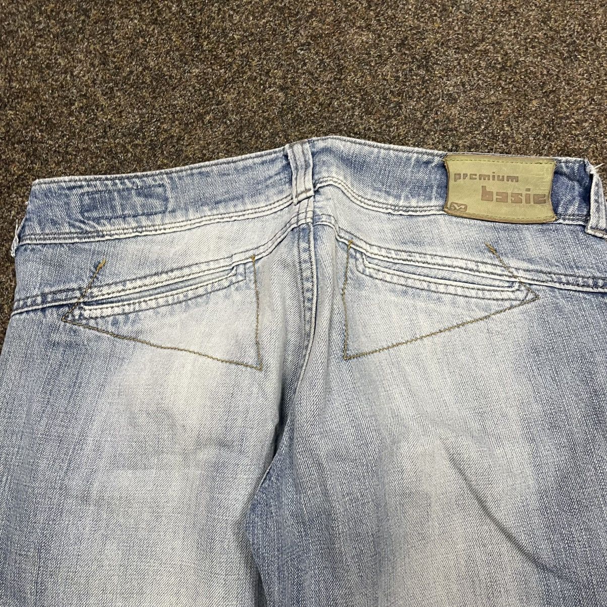 Vintage Vintage Y2K Baggy Flared Jeans Sun Faded Archive Skate Logo Size 32" / US 10 / IT 46 - 2 Thumbnail