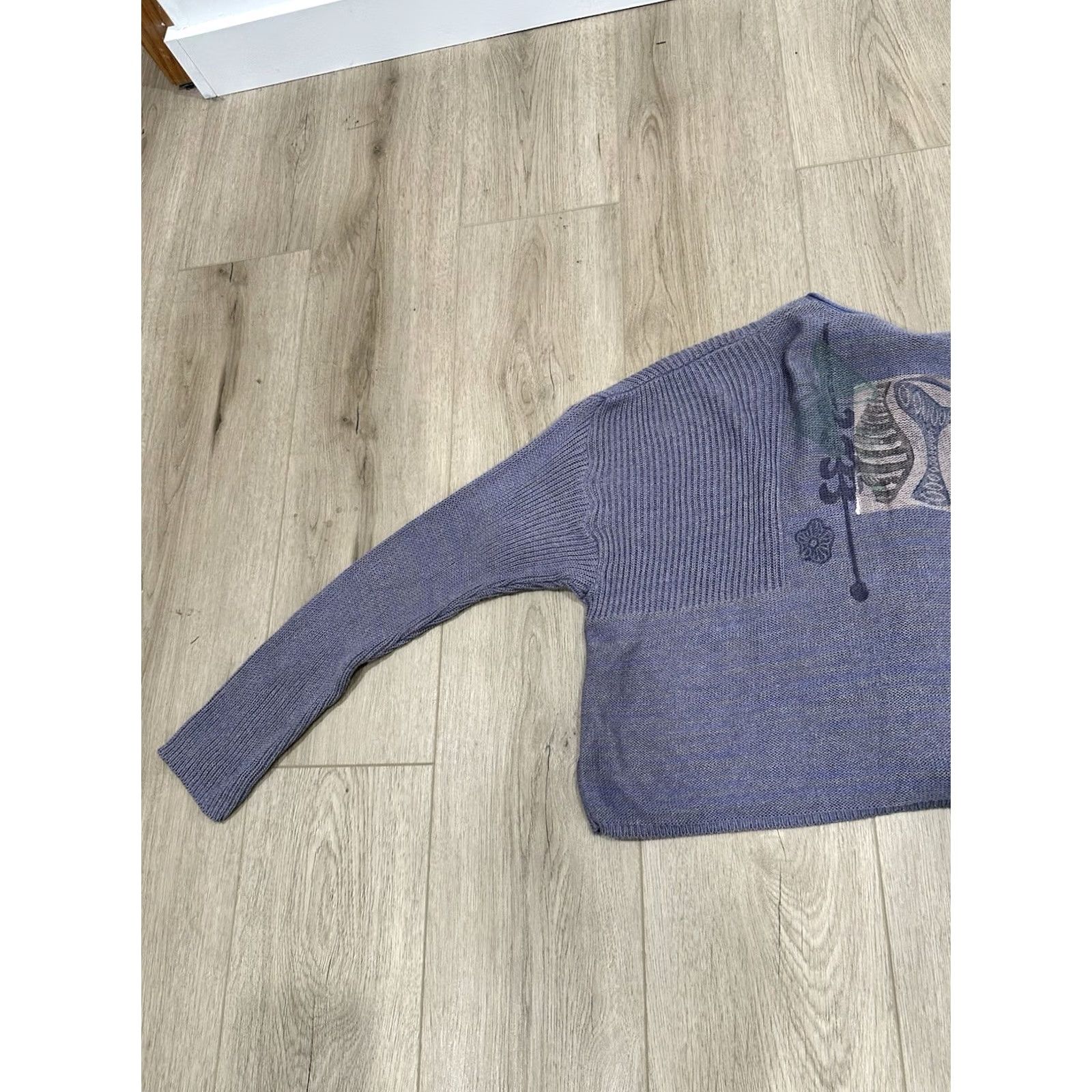 Vintage VINTAGE Blue Fish Cardigan Shirt Womens One Size Purple Tulip Round Neck Long Sleeve Button Up Cotton Rayon Pattern Flower Size ONE SIZE - 7 Thumbnail