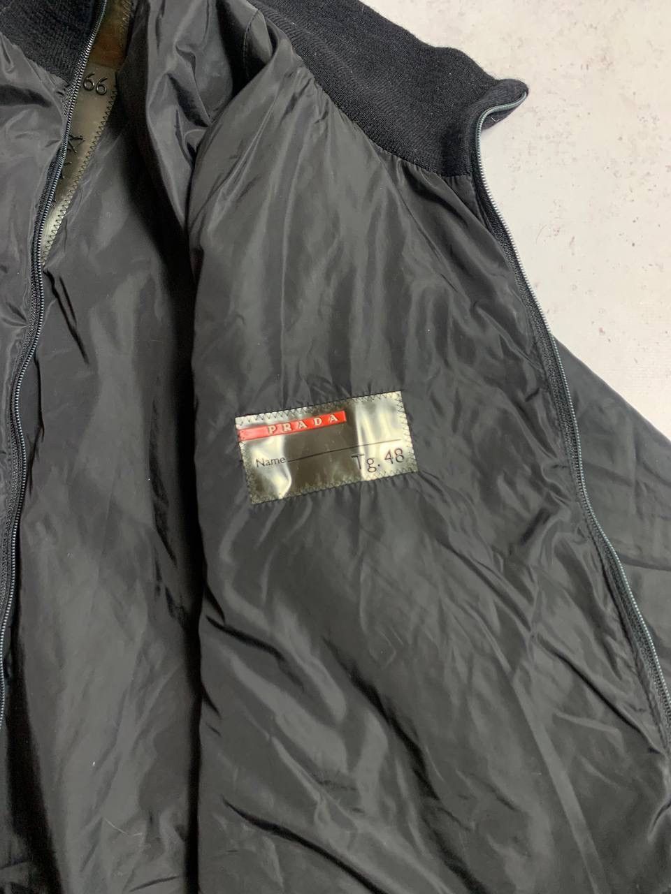 Prada Vintage Prada Sport Red Tab Nylon Down Jacket M Size US L / EU 52-54 / 3 - 12 Thumbnail