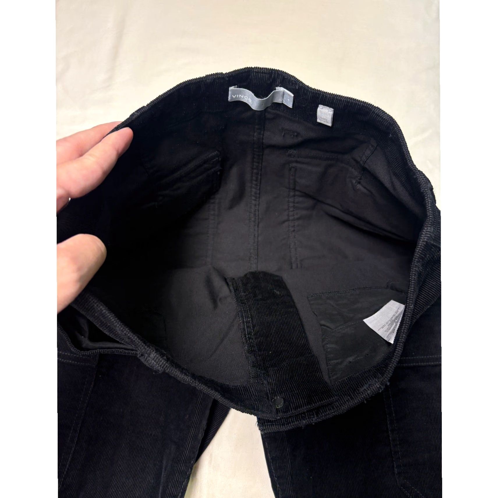 Vince Vince Black Corduroy Cargo Pants Women Size 30X29 Straight Leg Zip Fly Pants Women fall Winter casual engine? Size 30" / US 8 / IT 44 - 4 Thumbnail
