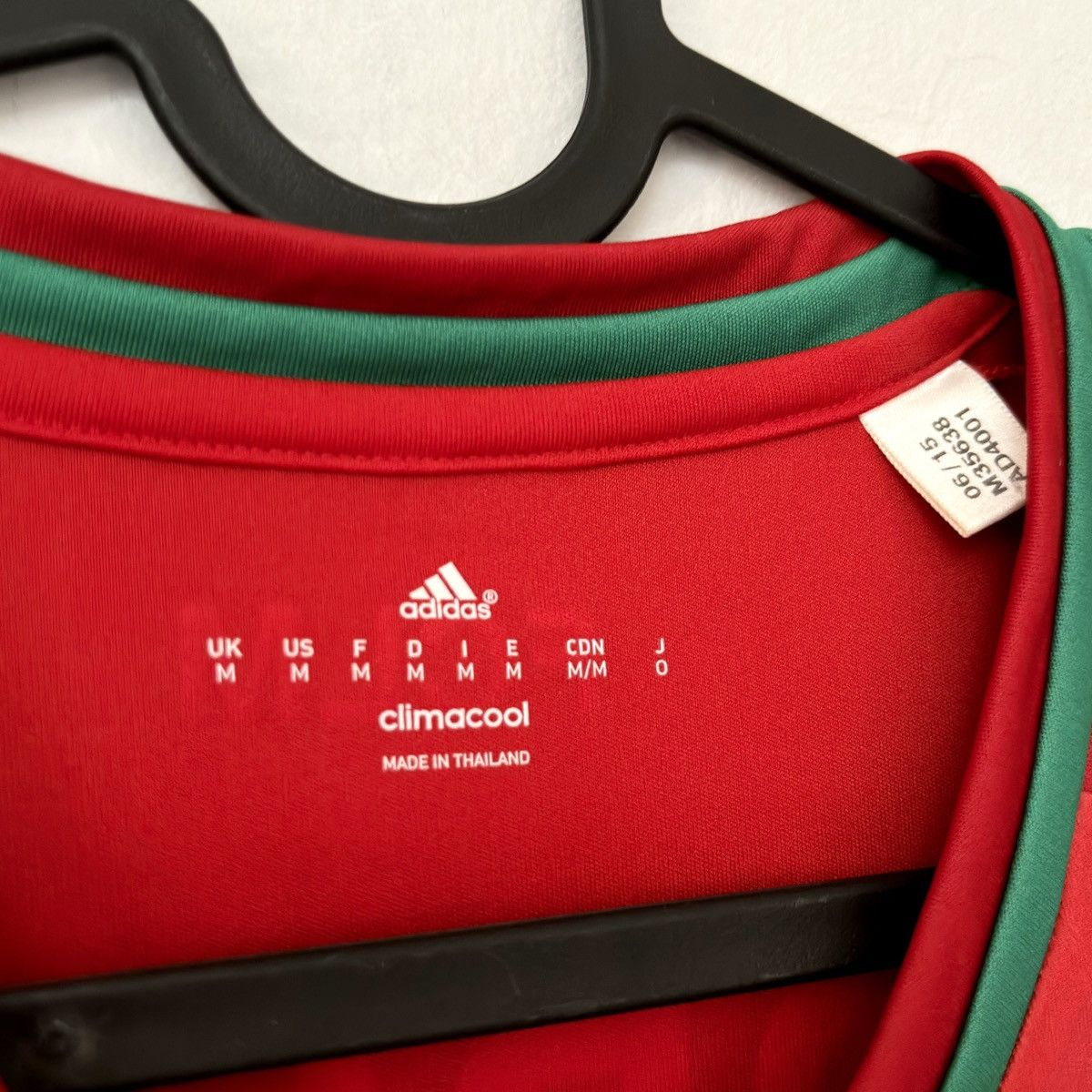 Adidas 2015 2016 Lokomotiv Durica SIGNED Adidas Home Soccer Jersey Size US M / EU 48-50 / 2 - 5 Thumbnail