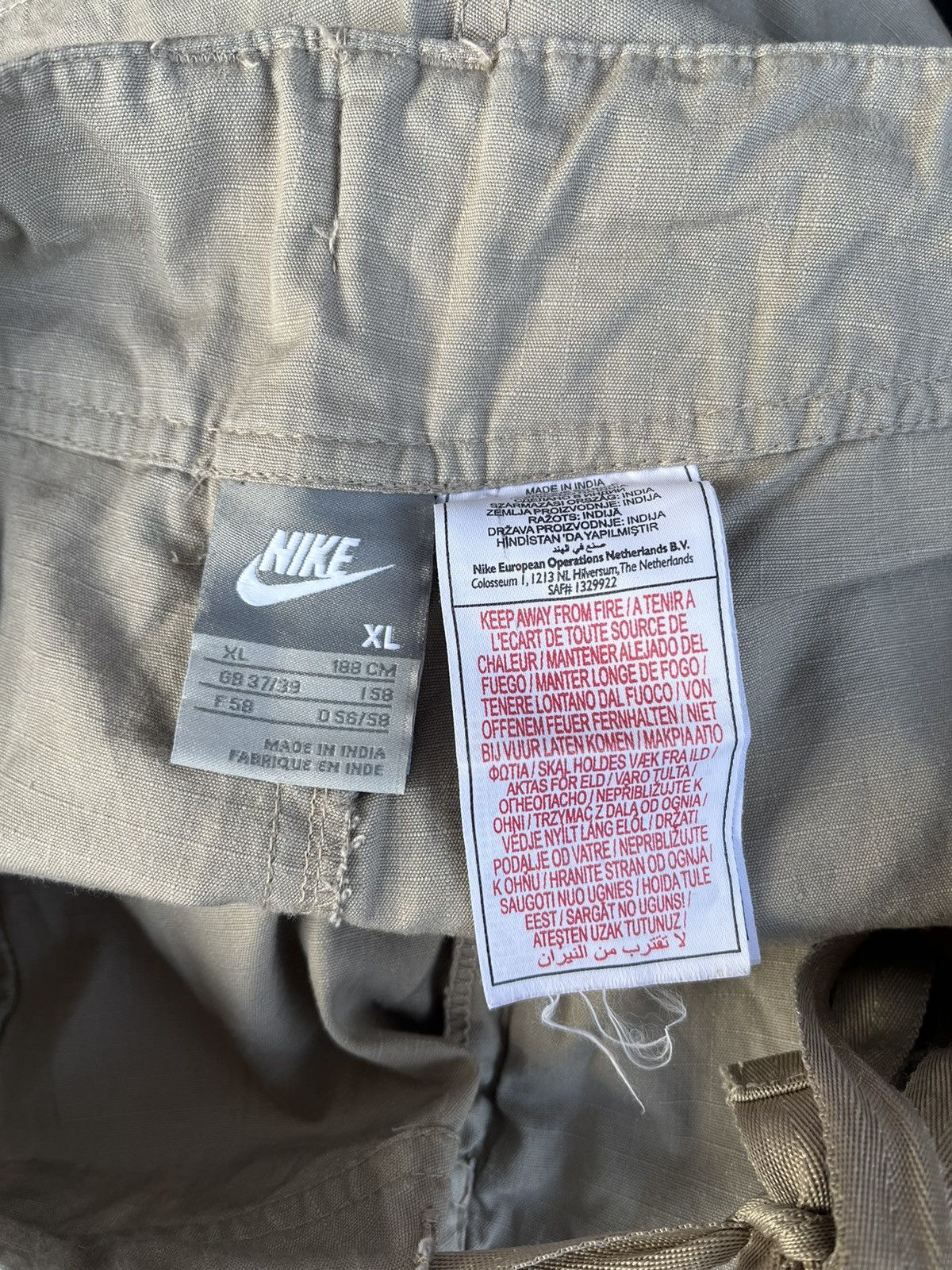 Nike Vintage Nike Baggy Cargo Y2K Parachute Joggers Pants Rare Size US 36 / EU 52 - 10 Thumbnail