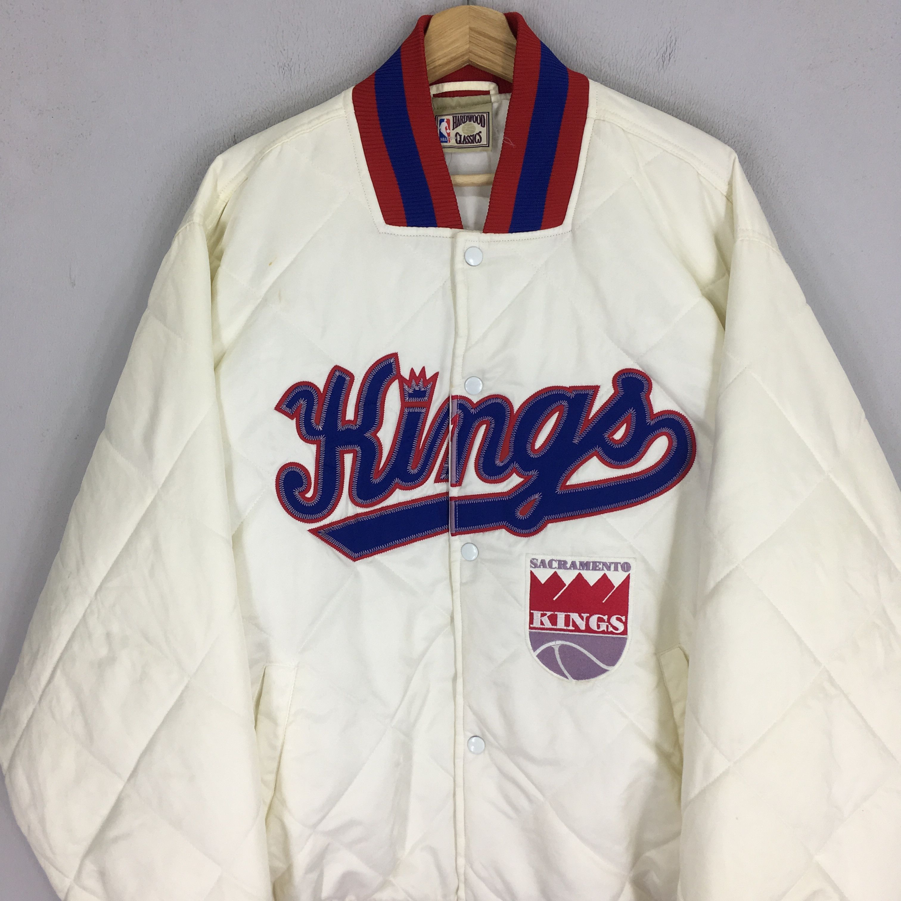 NBA Vintage 90's Sacramento Kings Basketball Sport Jacket Size US XL / EU 56 / 4 - 3 Thumbnail