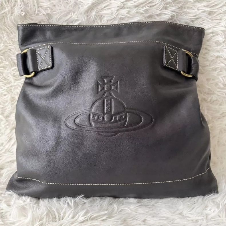 Vivienne Westwood Vivienne Westwood size os Black Saturn embossed motorcycle Size ONE SIZE - 2 Thumbnail