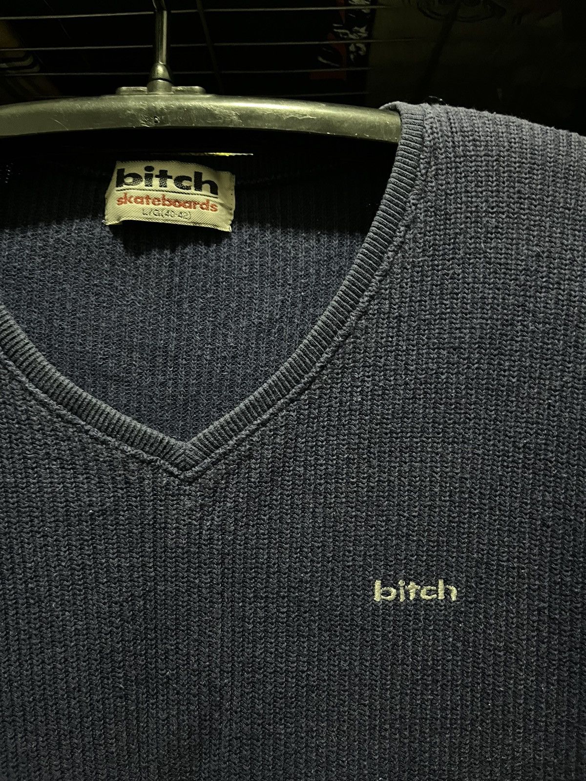 Vintage Bitch Skateboards Sweatshirt Embroidered 90s Size US L / EU 52-54 / 3 - 2 Thumbnail
