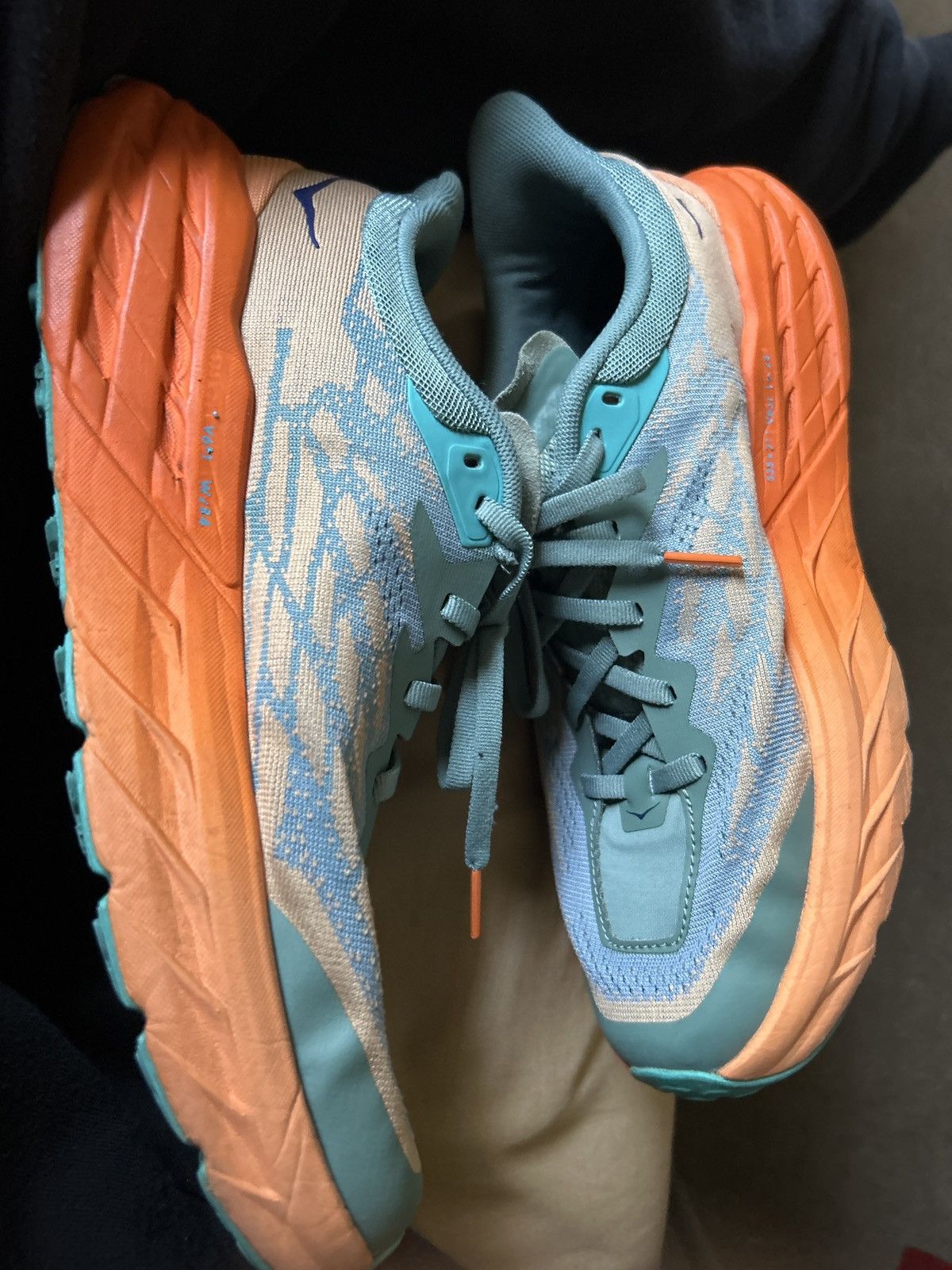 Hoka Hoka special come one xome all Size US 9 / EU 42 - 1 Thumbnail