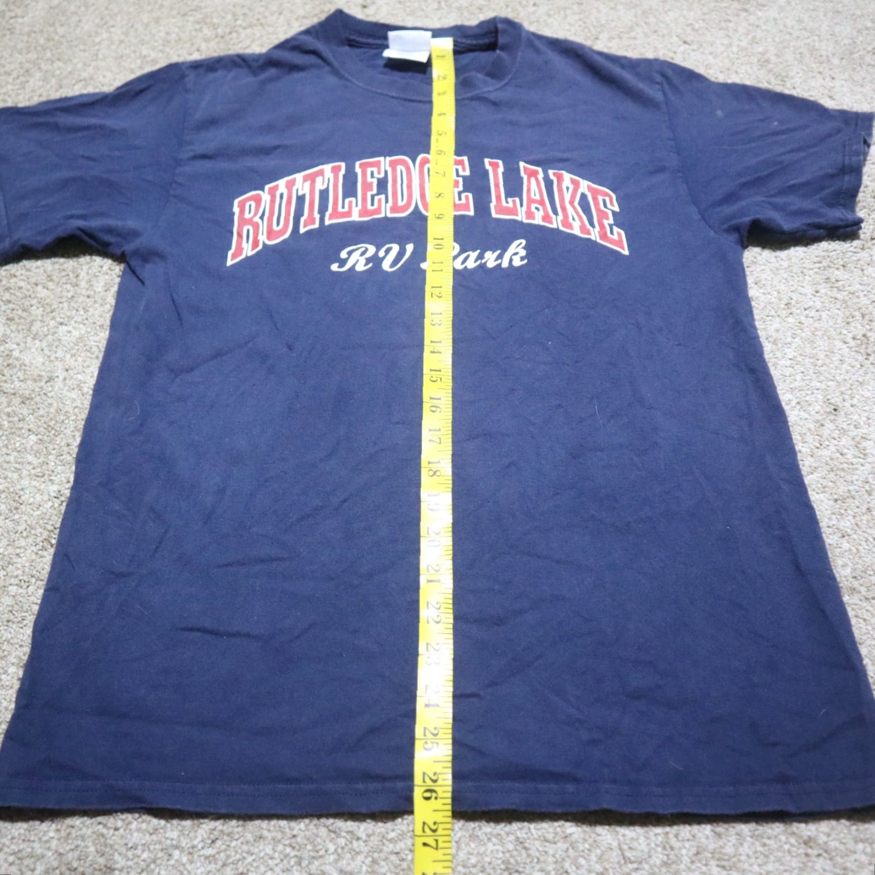 Vintage VINTAGE Rutledge Lake RV Park Blue Gift Tee Shirt Short Sleeve Adult Men's M Medium Size US M / EU 48-50 / 2 - 6 Thumbnail
