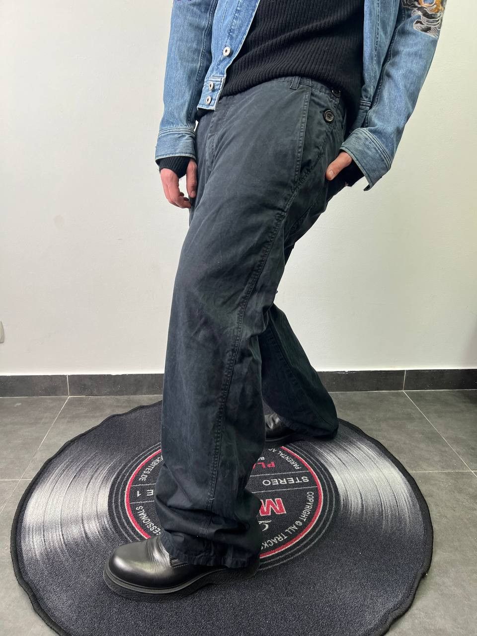 Alexander McQueen Alexander McQueen Baggy Oversized Flared Pants Black 52 Size US 36 / EU 52 - 2 Thumbnail