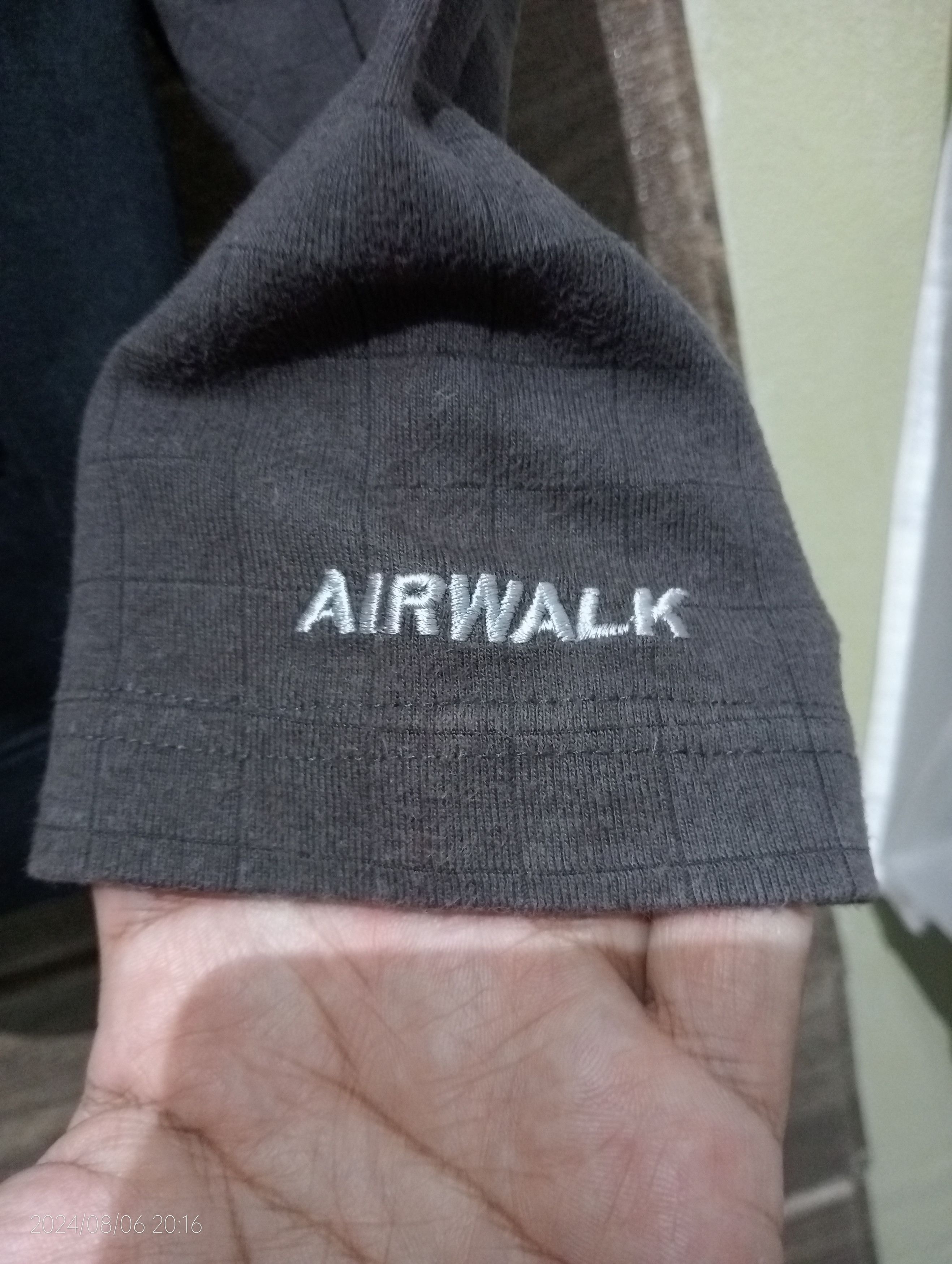 Airwalk × Rap Tees Vintage Airwalk Skate Pullover Hoodie Size US M / EU 48-50 / 2 - 5 Thumbnail