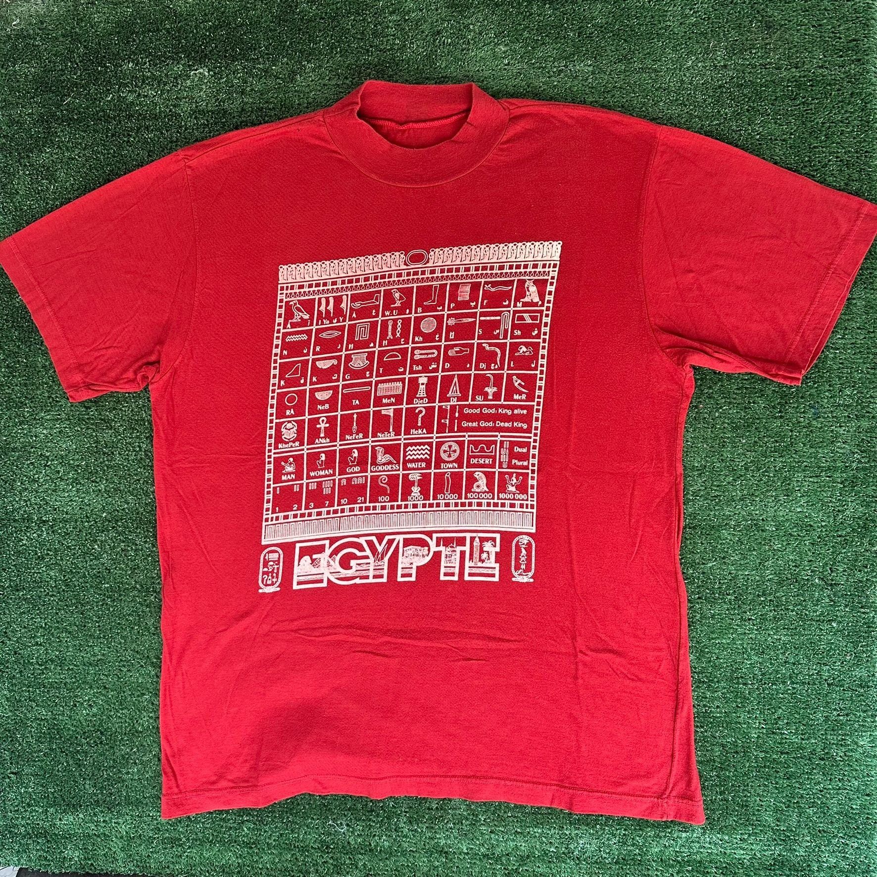 Vintage Vintage 80s Egyptian Hieroglyph Alphabet T-Shirt Ancient His Size US L / EU 52-54 / 3 - 1 Thumbnail
