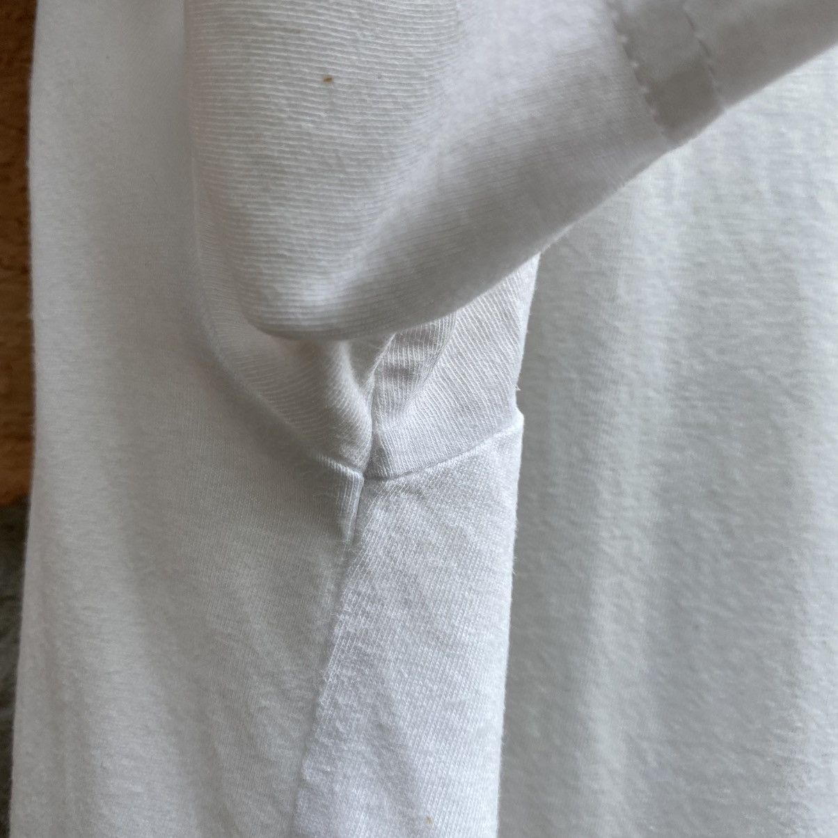 Ne-Net Ne-Net White T-shirt with Black Bunny Print Size US M / EU 48-50 / 2 - 11 Thumbnail