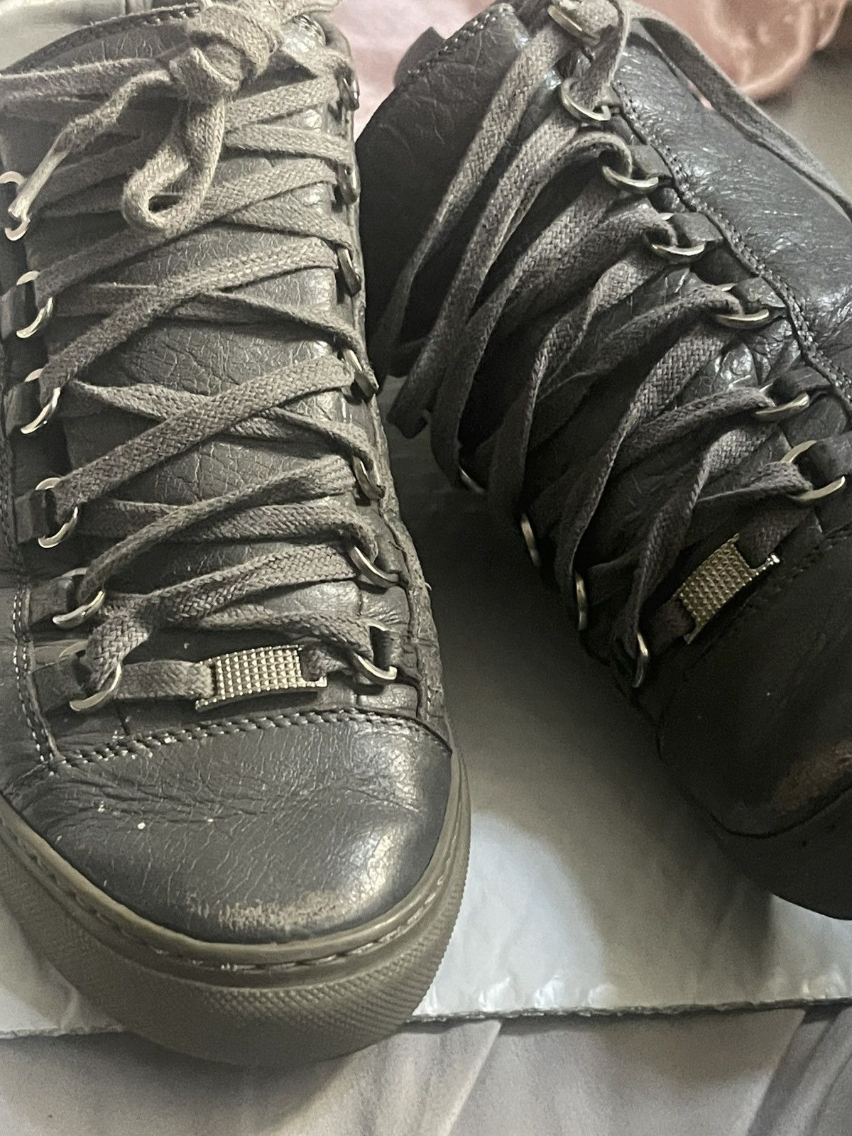 Balenciaga Balenciaga Arenas Mid top Sneakers Size US 6 / EU 39 - 2 Thumbnail