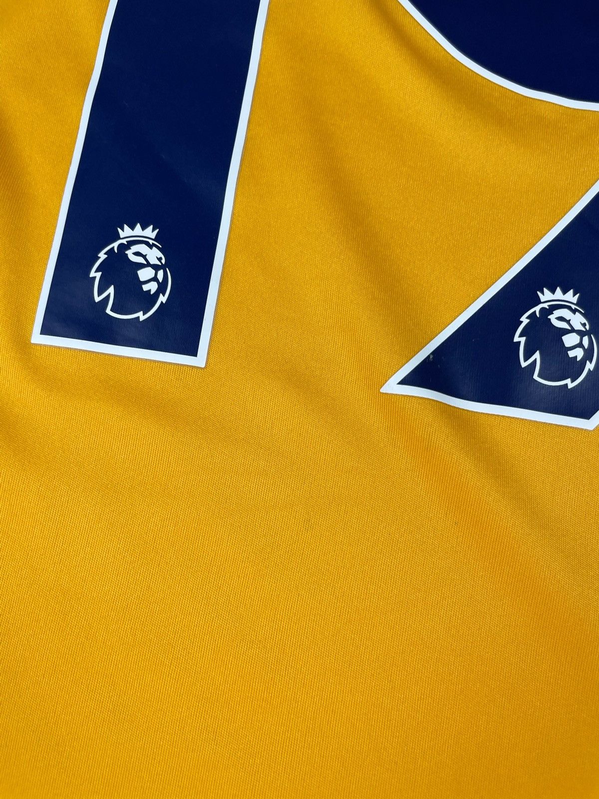 Other Everton 19 James Rodrigues soccer jersey size XXL away Size US XXL / EU 58 / 5 - 9 Thumbnail
