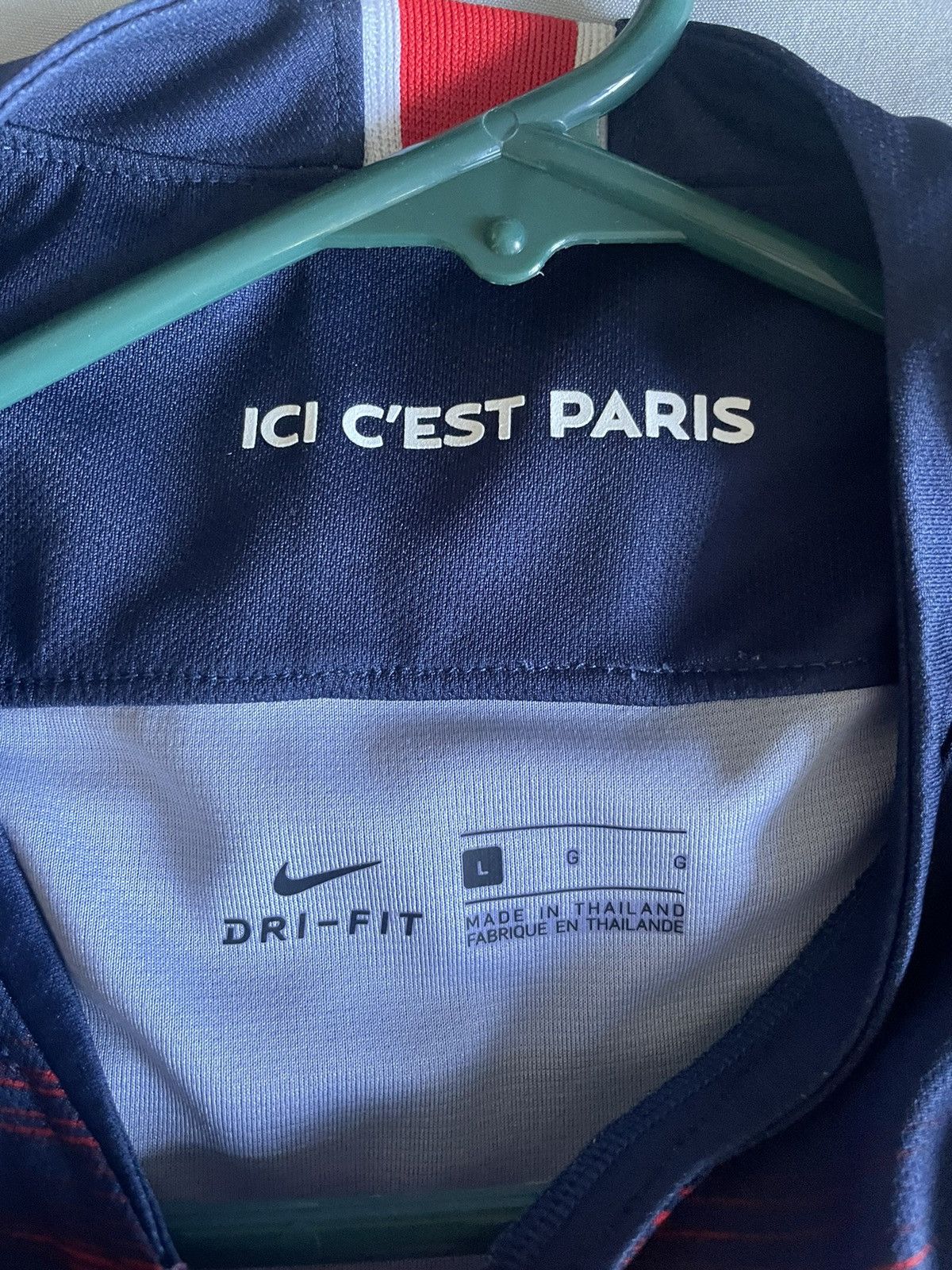 Nike PSG 18/19 home kit Size US L / EU 52-54 / 3 - 6 Thumbnail