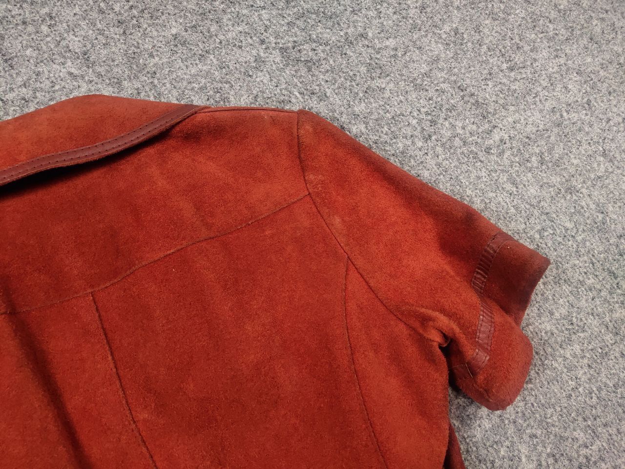Vintage Vintage 60s Limited Suede Leather Short sleeve Blazer Jacket Size L / US 10 / IT 46 - 11 Thumbnail