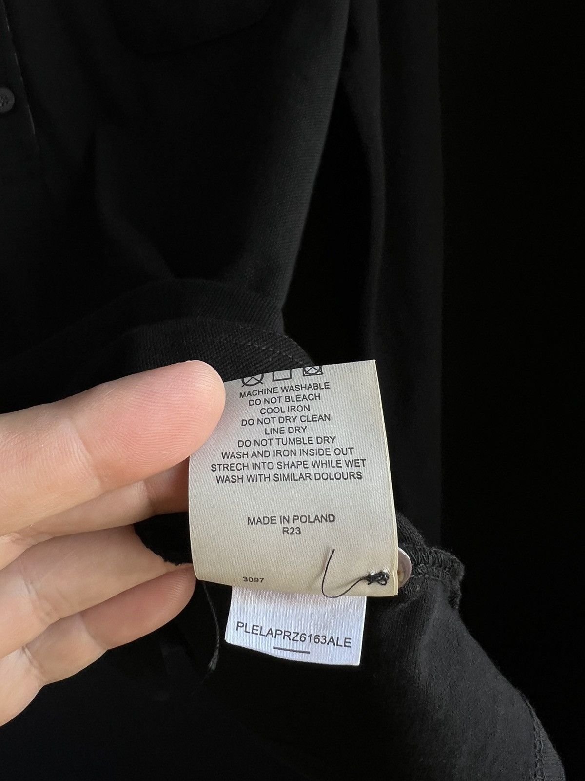 Burberry Burberry London Long Sleeve T-Shirt Black Size L Size L / US 10 / IT 46 - 7 Thumbnail