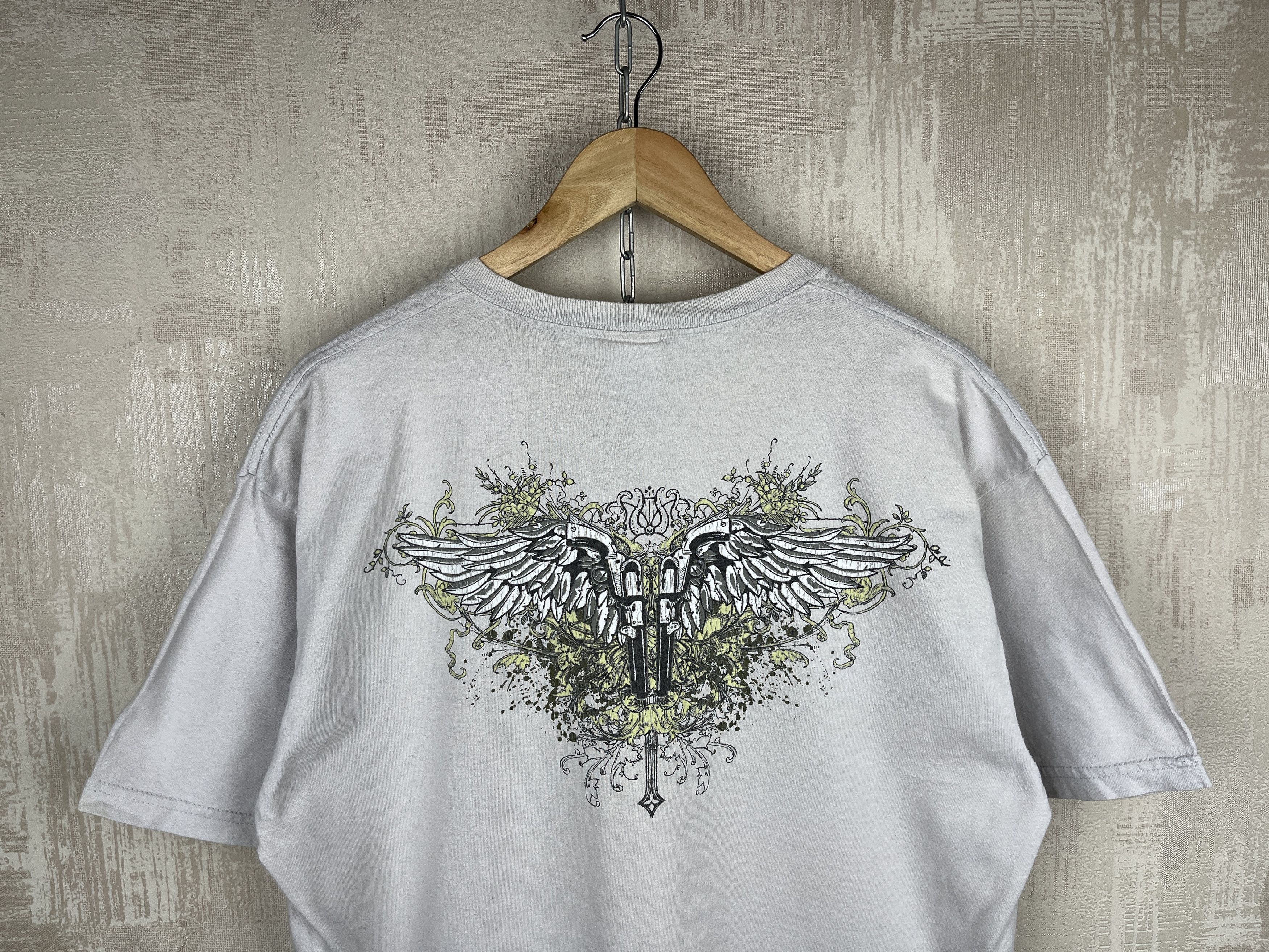 Band Tees Vintage Disturbed Band 2008 T-shirt Size US L / EU 52-54 / 3 - 14 Thumbnail