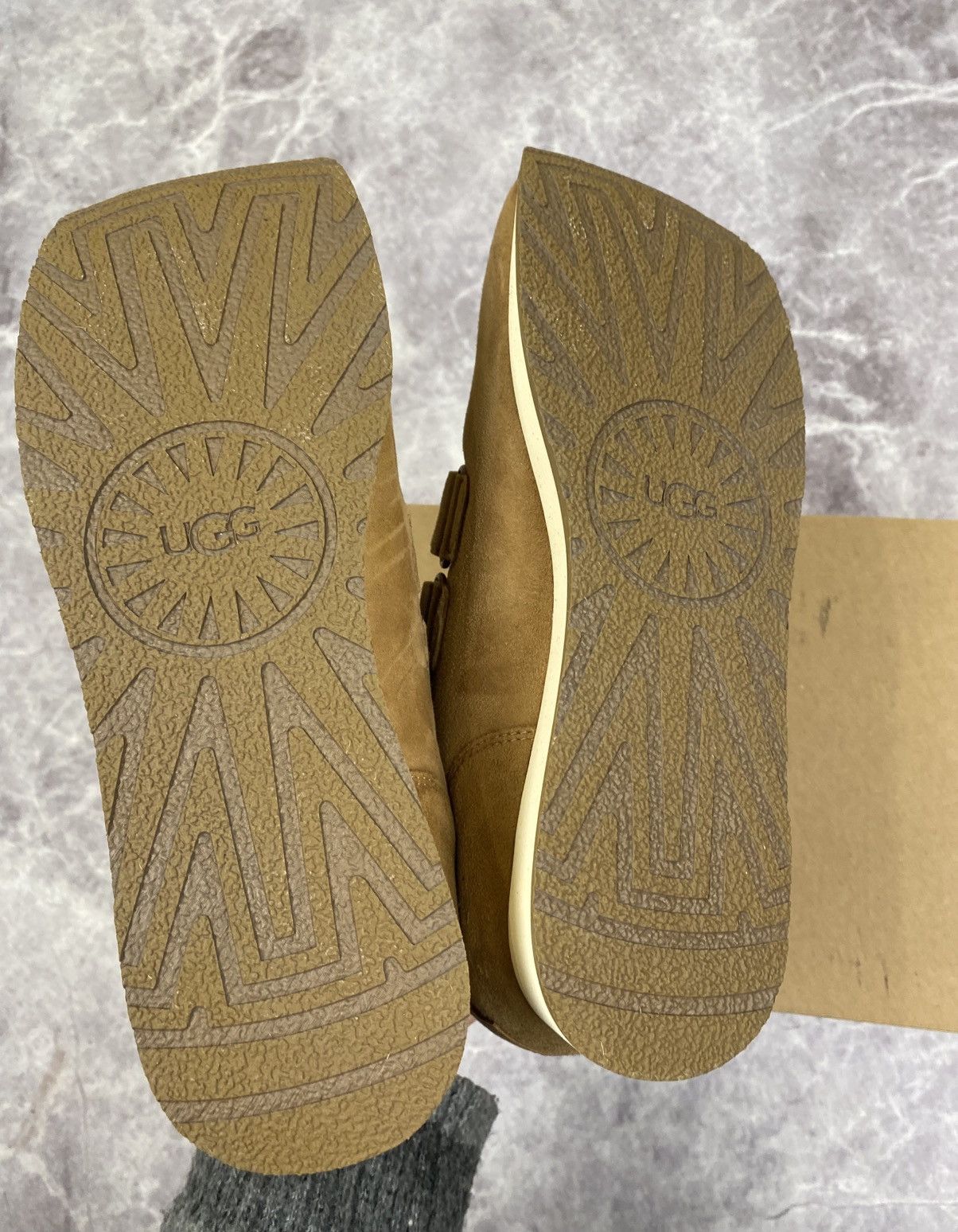 Eckhaus Latta Ugg X Eghaus Latta Square Toe Leather Low Top Sneakers 38 Size US 8 / IT 38 - 7 Thumbnail