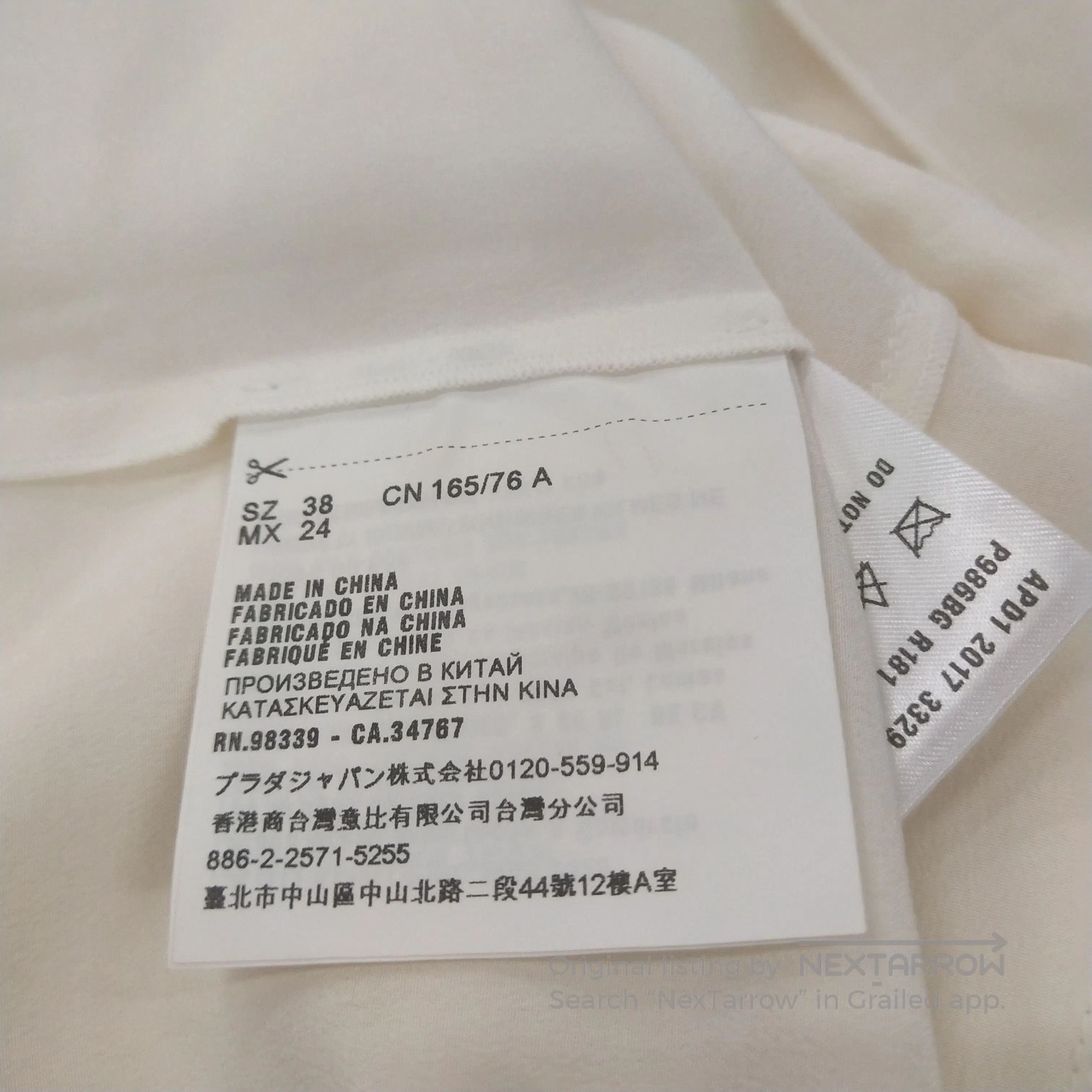 Prada Prada Solid Pleated Silk Top Size 38 . Size S / US 4 / IT 40 - 8 Thumbnail