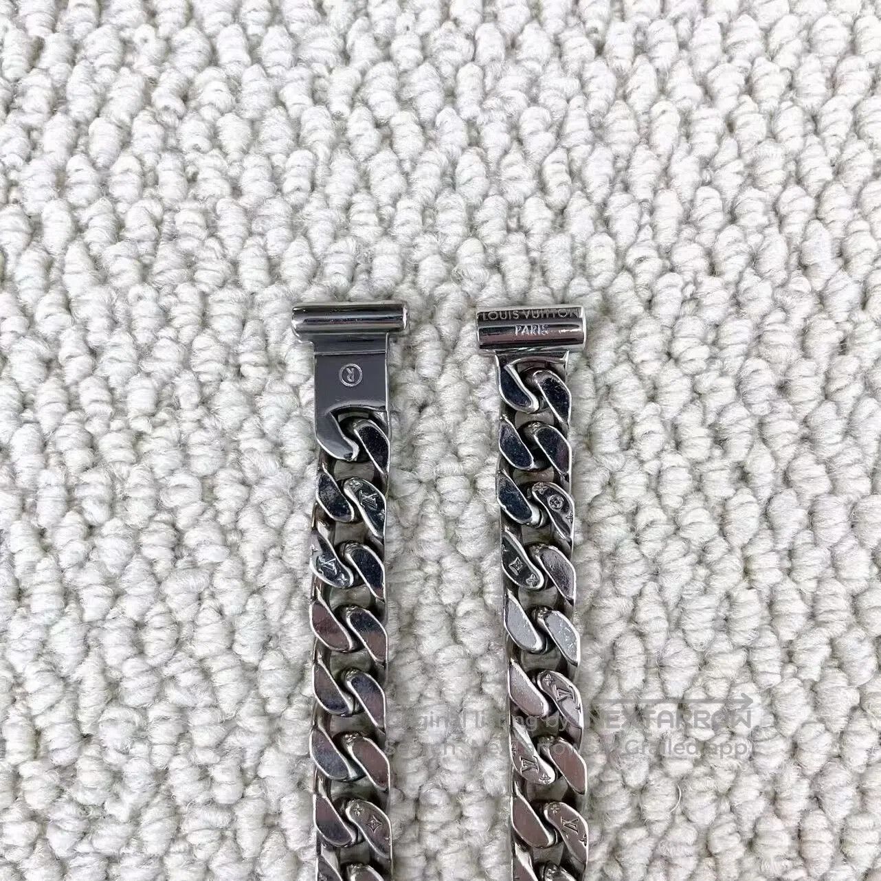 Louis Vuitton louis vuitton silver monogram chain necklace. Size ONE SIZE - 3 Thumbnail