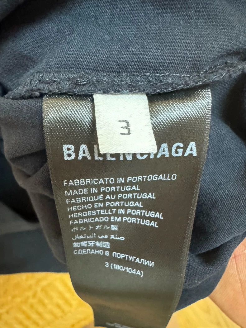 Balenciaga Balenciaga size 3 Double-ring patchwork five-bar short slee Size US M / EU 48-50 / 2 - 3 Thumbnail