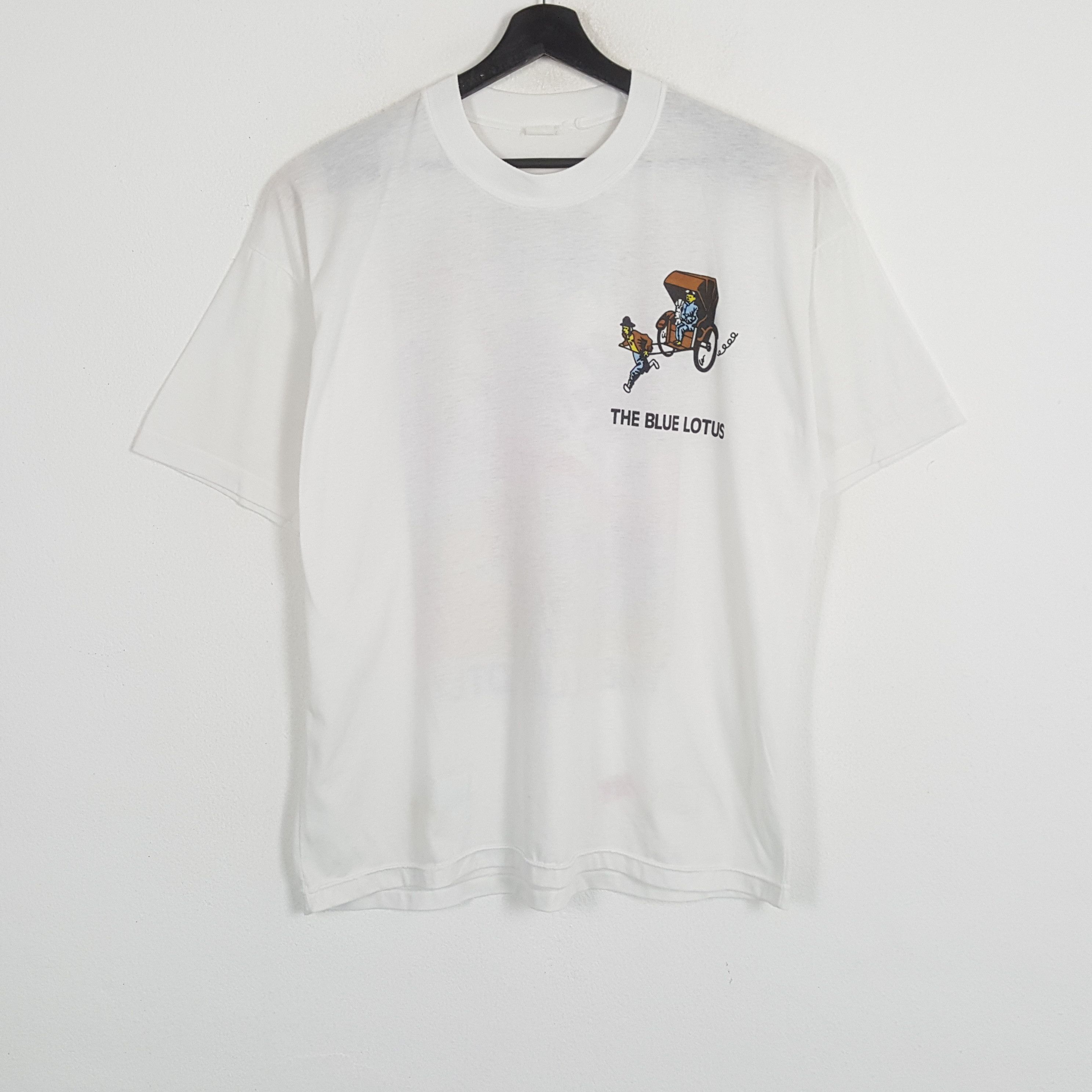 Vintage THE BLUE LOTUS Adventure Of Tintin Cartoon Tshirt Size US XL / EU 56 / 4 - 3 Thumbnail