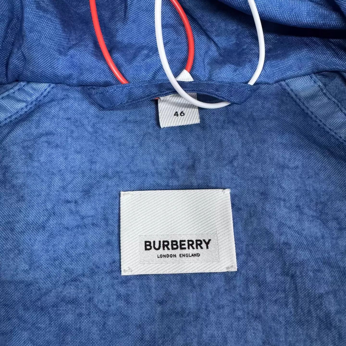 Burberry Burberry hooded drawstring casual jacket 46 99 new Size US S / EU 44-46 / 1 - 6 Thumbnail