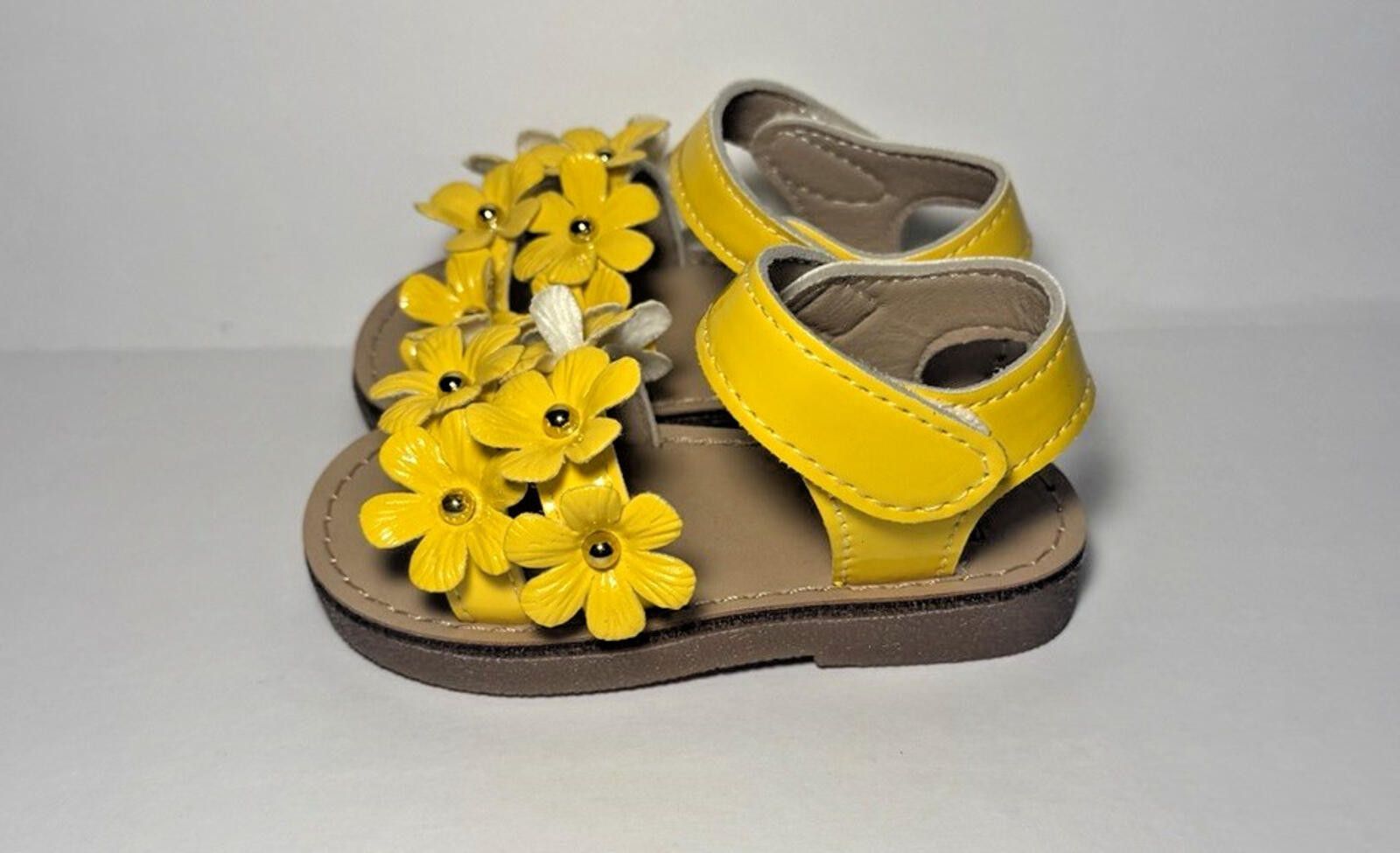 Shein Baby Hook & Loop Walking Sandals Open Toe Flowers Yelllow Size US 5 / EU 37 - 4 Thumbnail