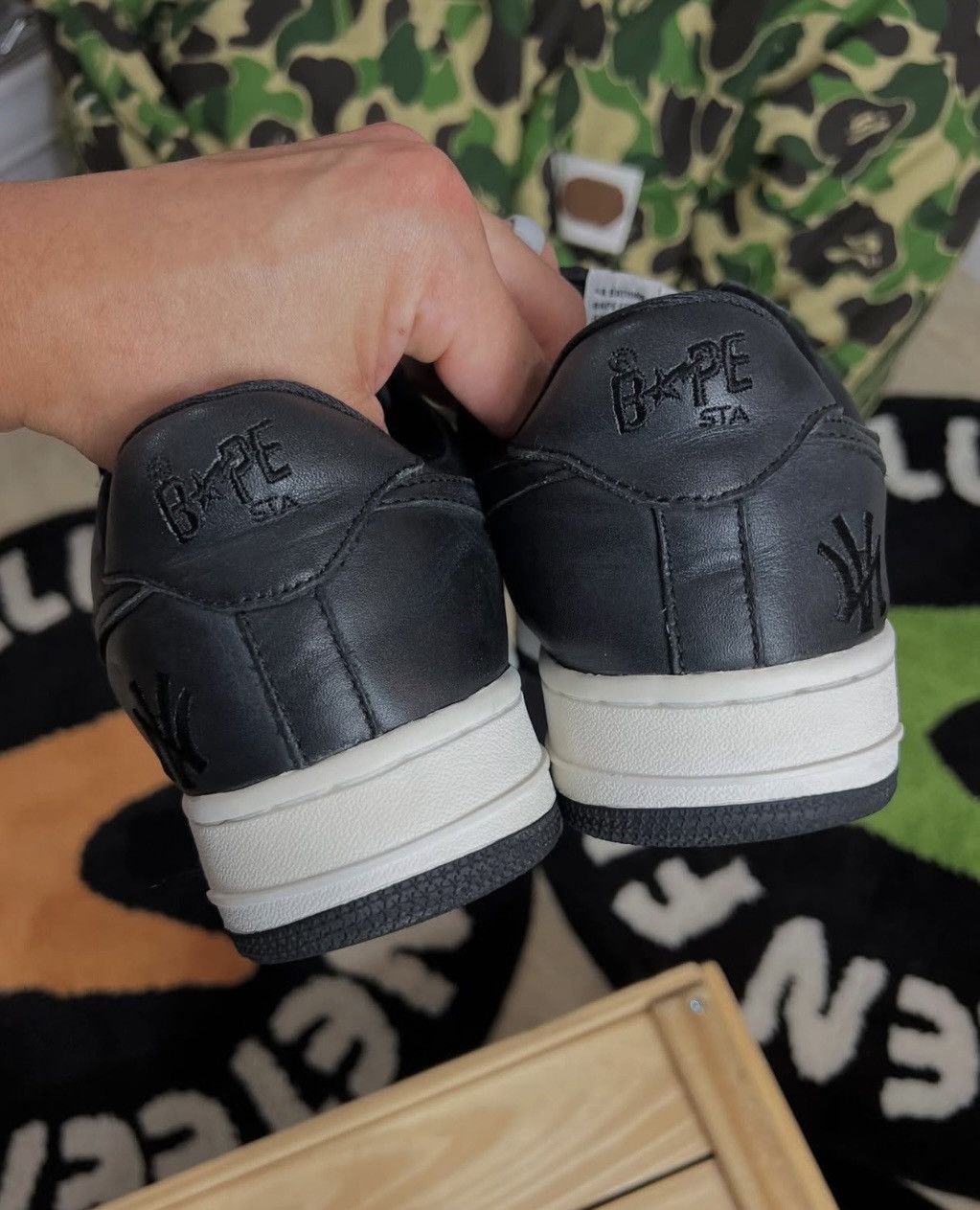 Bape 2004 A Bathing Ape x Neighborhood Black Bapesta 1 out of 100 Size US 9.5 / EU 42-43 - 9 Thumbnail