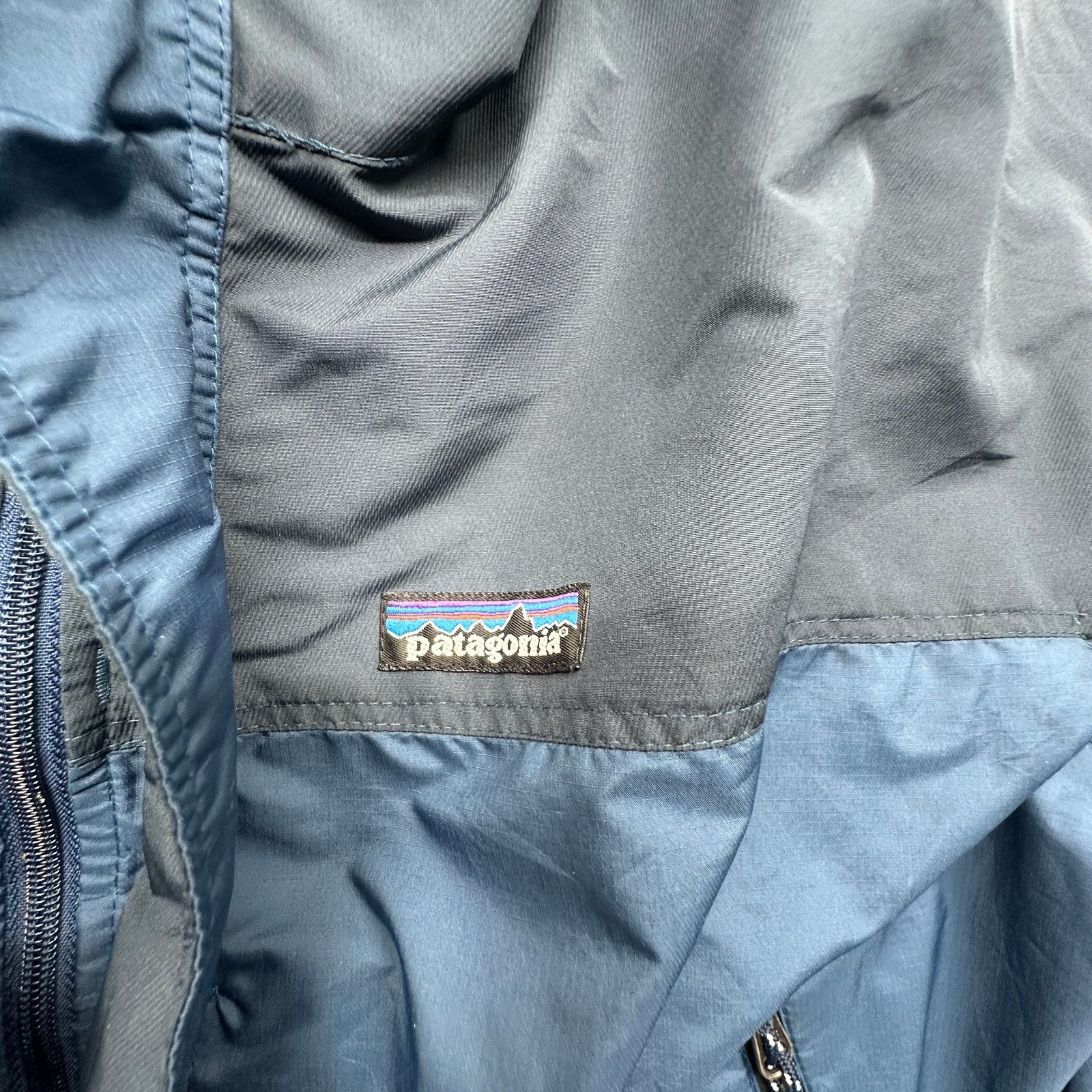Patagonia Vintage Patagonia Essenshell 83661 Jacket Large Polyester Size US L / EU 52-54 / 3 - 11 Thumbnail