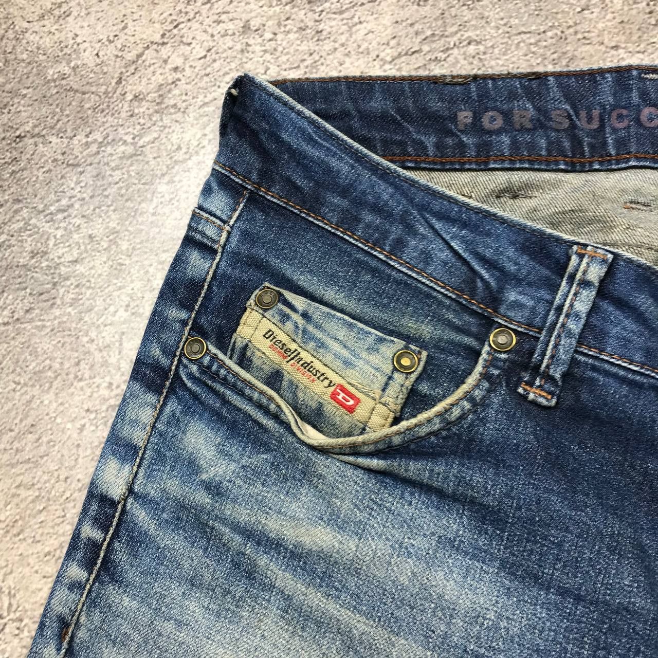 Diesel VINTAGE DIESEL DENIM SHORTS JAPAN CASUAL STREETWEAR Y2K 90s Size US 32 / EU 48 - 3 Thumbnail