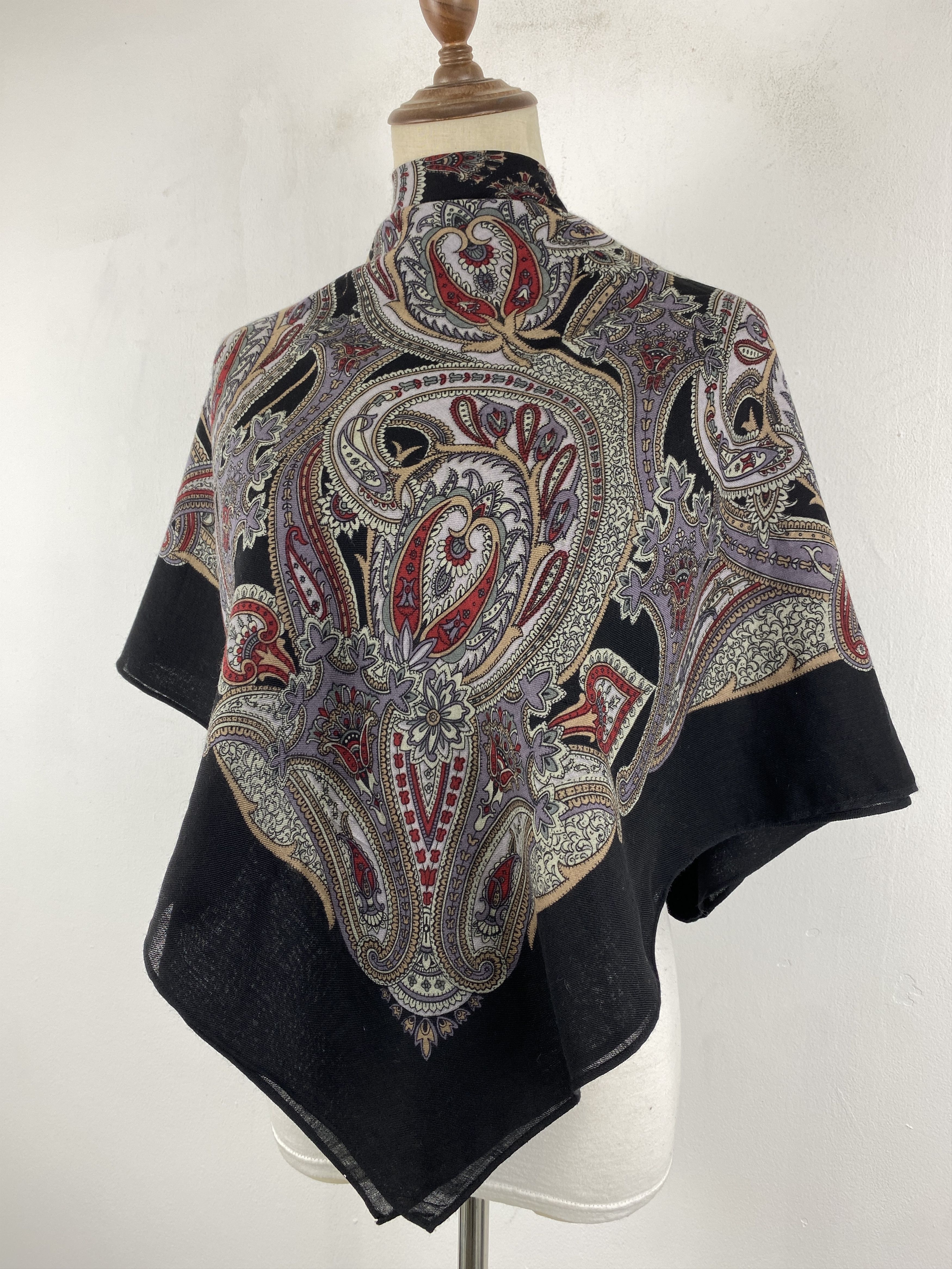 Japanese Brand Vintage Paisley Wool Shawl Babushka head Scarf SN0035 Size ONE SIZE - 2 Thumbnail